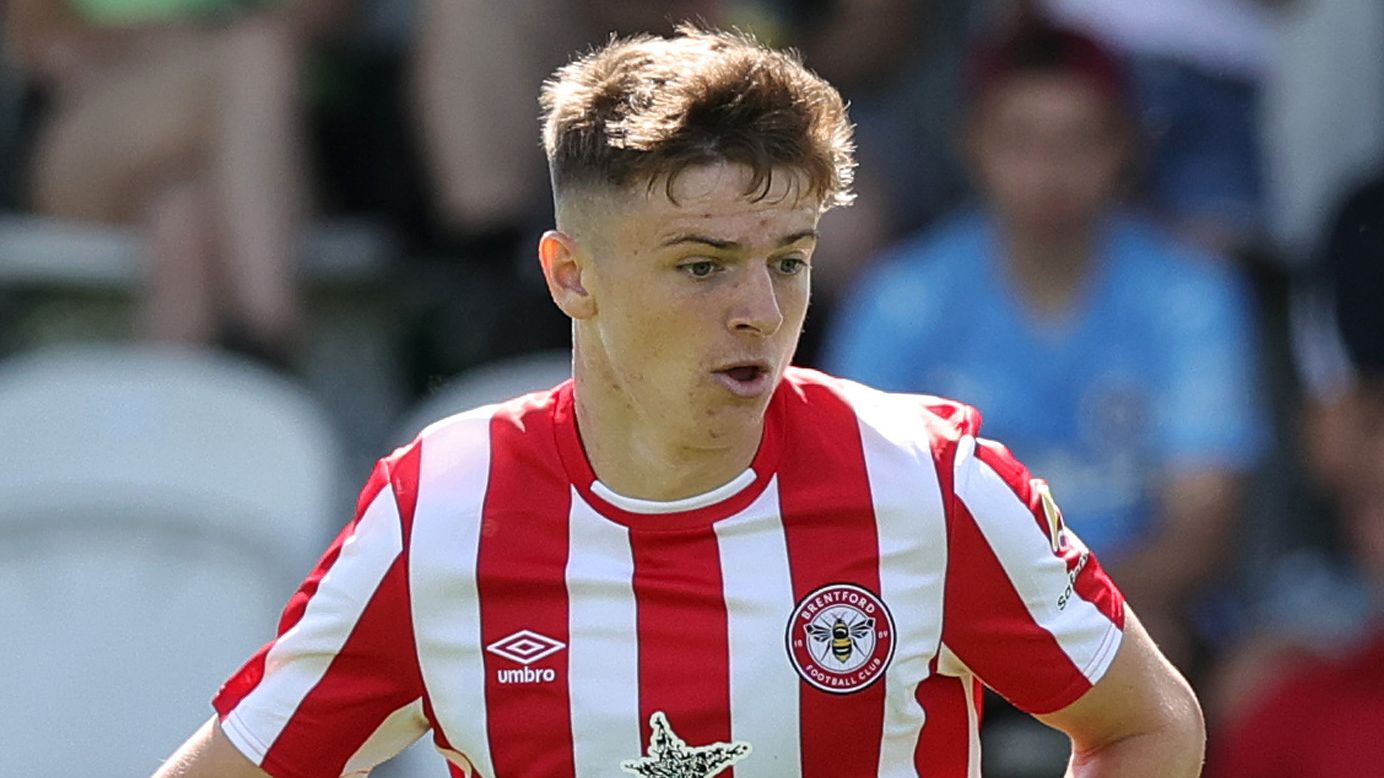 Boreham Wood v Brentford - Pre-Season Friendly