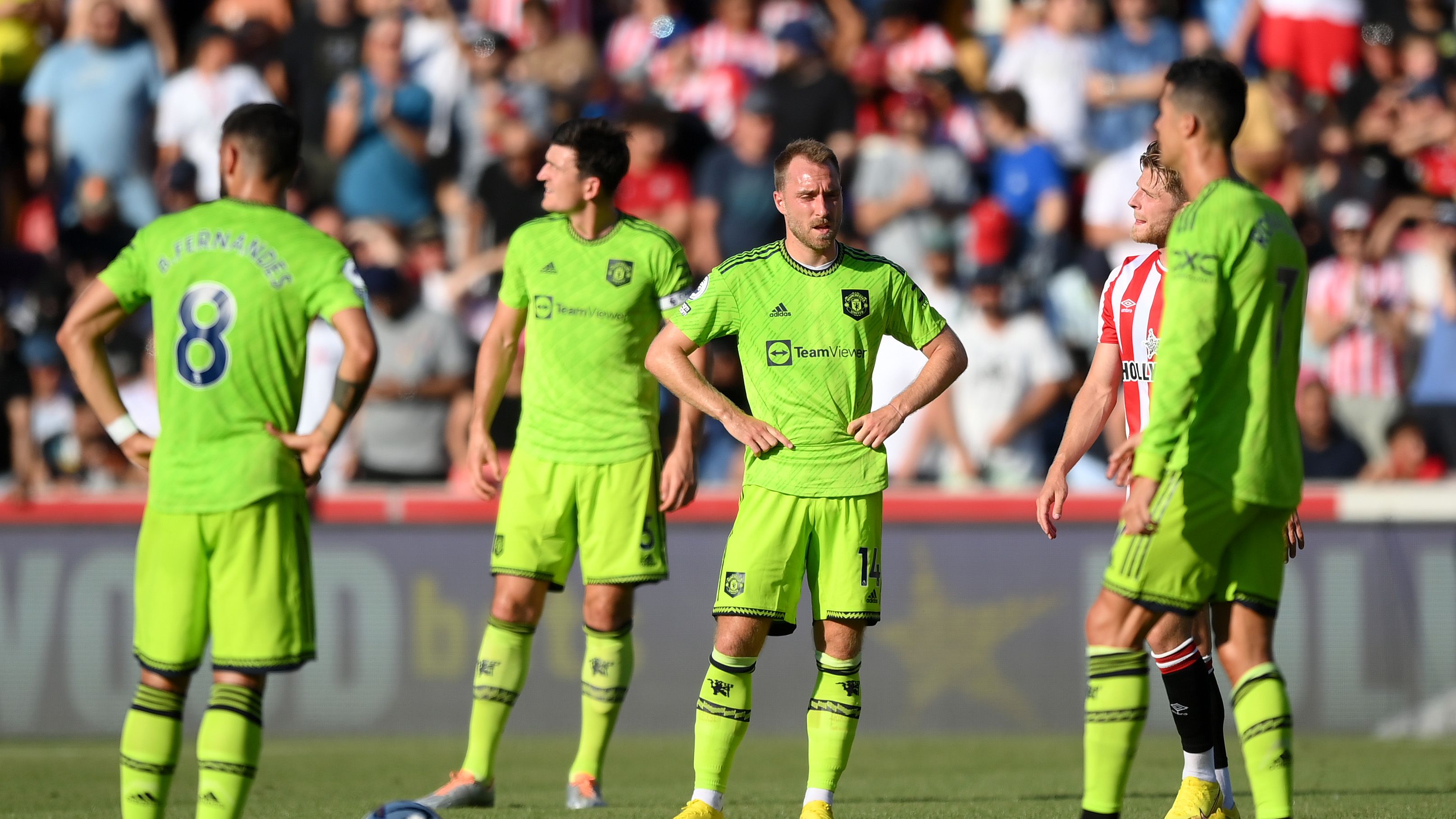 Brentford FC v Manchester United - Premier League