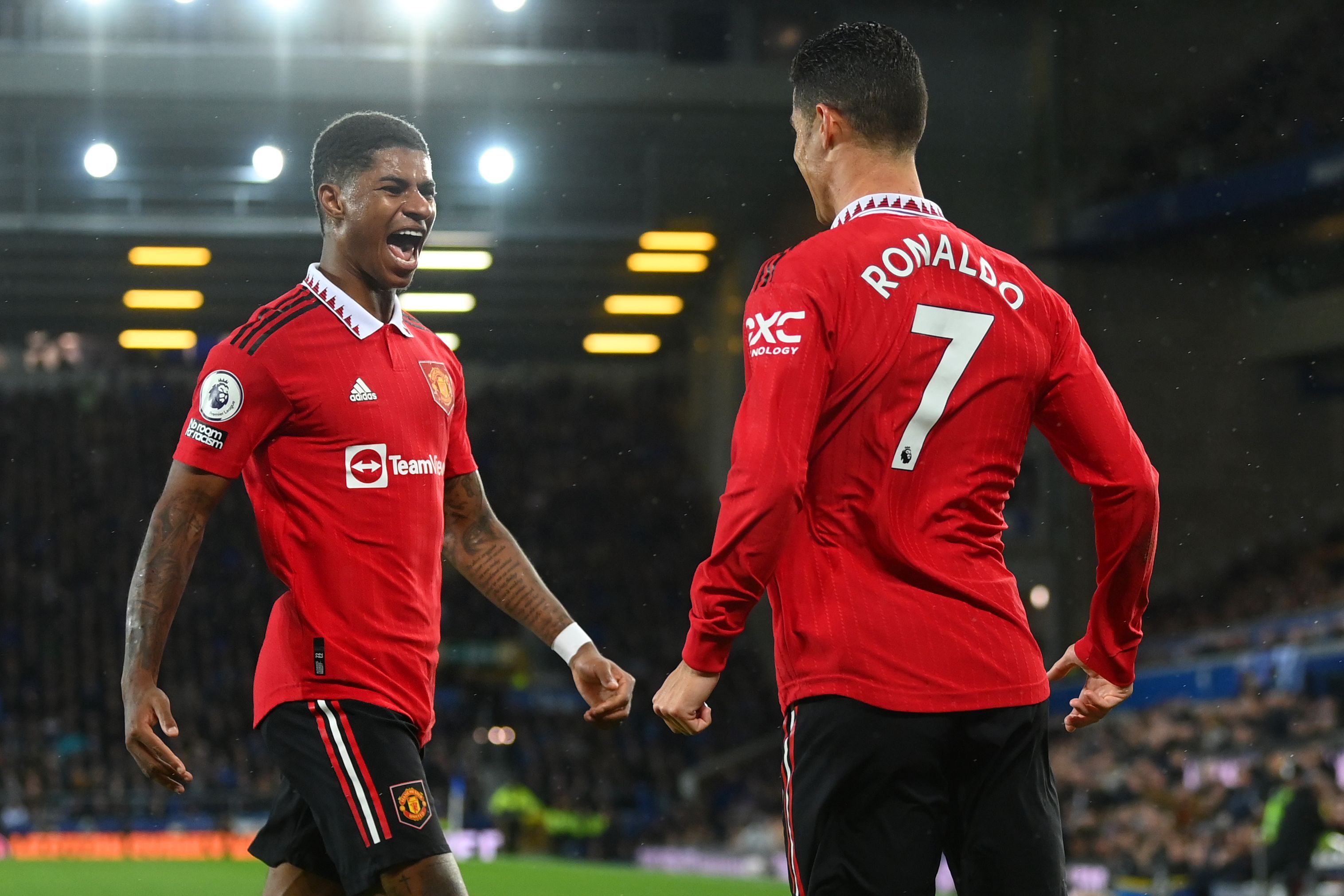 Everton FC v Manchester United - Premier League