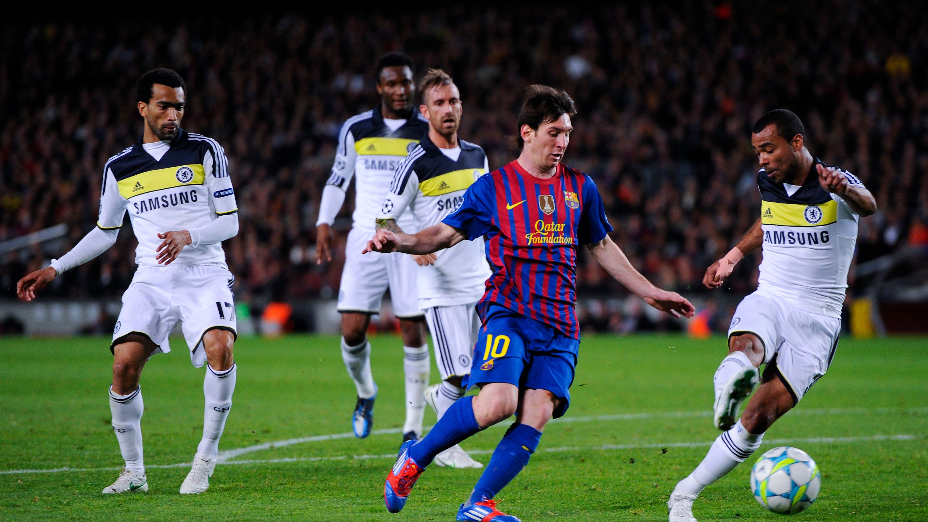 FC Barcelona v FC Chelsea - UEFA Champions League Semi Final