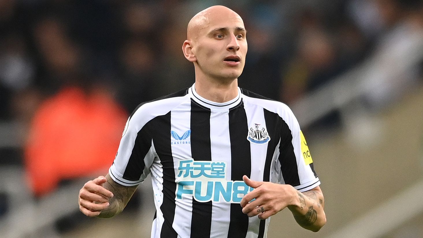 Jonjo Shelvey joins third-tier Middle Eastern side as ex
