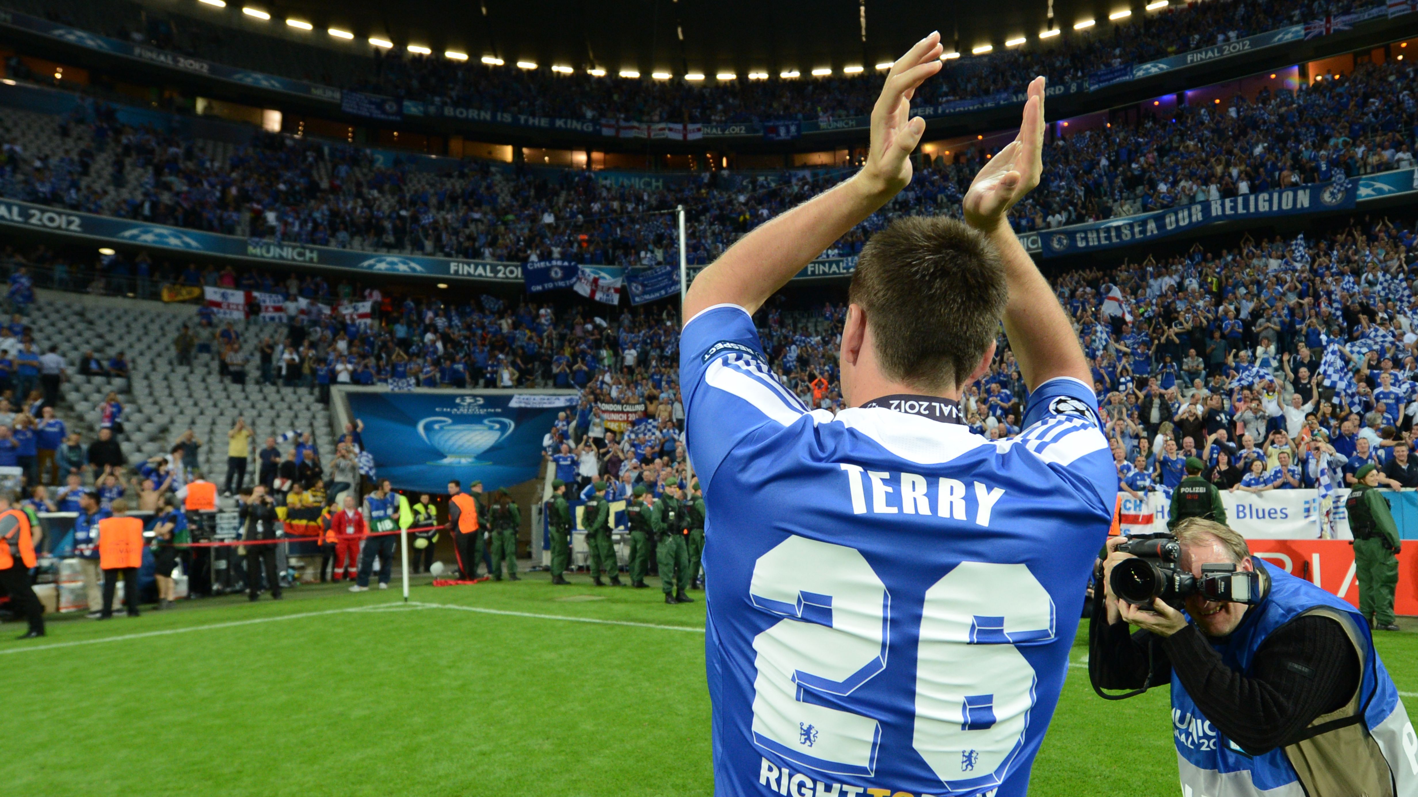 Chelsea's British defender John Terry ce