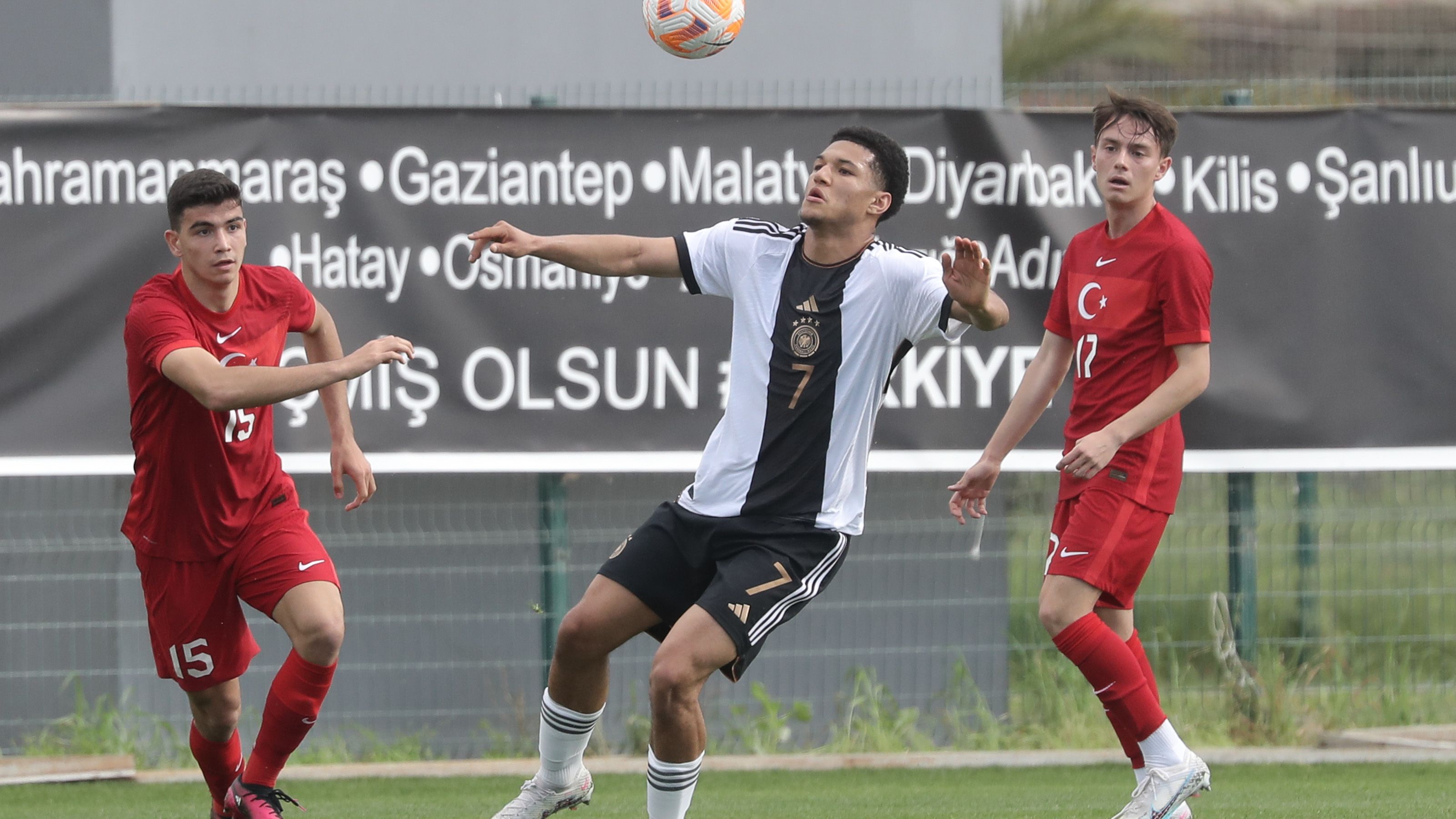 Turkiye U17 v Germany U17 - UEFA Under17 European Championship Qualifier