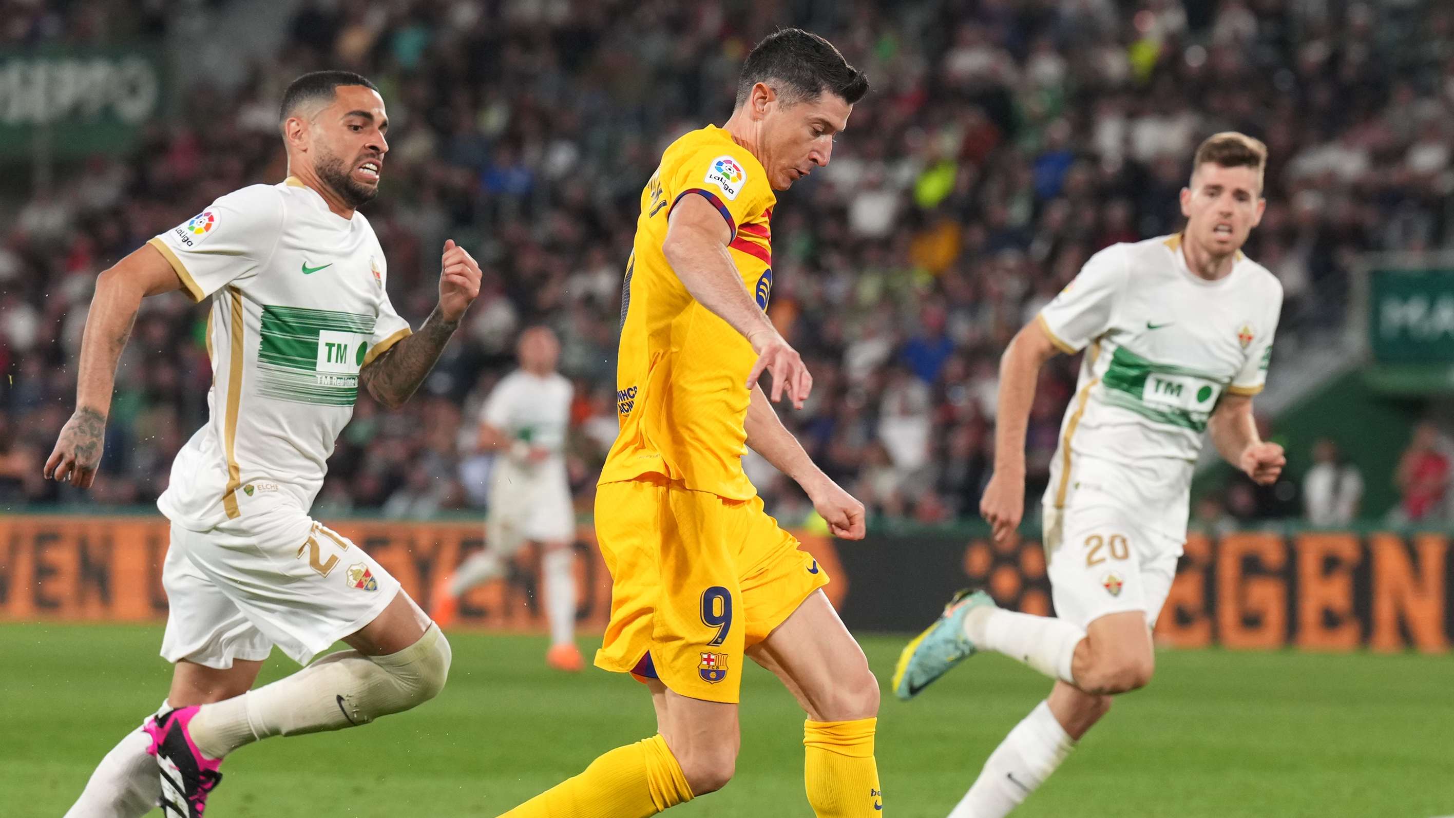 Elche CF v FC Barcelona - LaLiga Santander