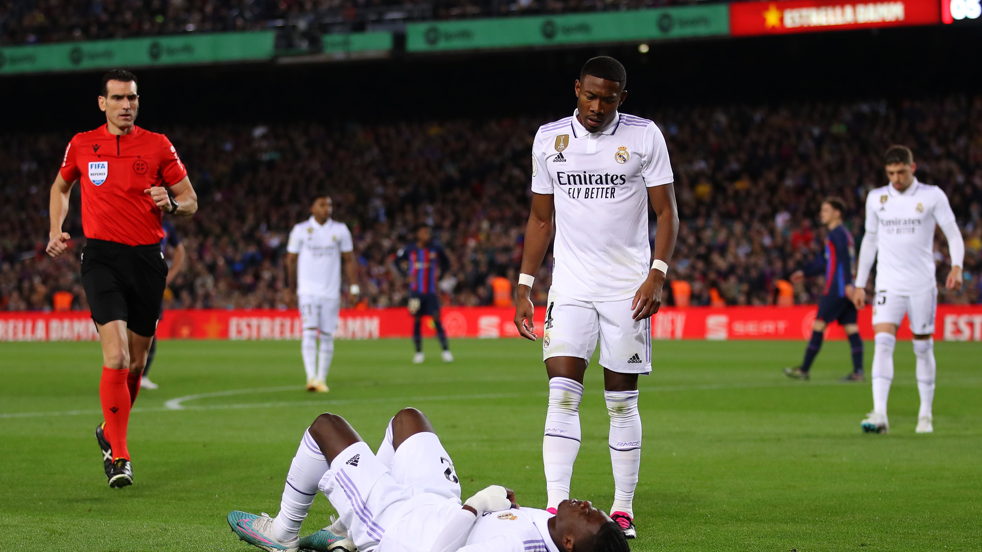 FC Barcelona v Real Madrid CF: Semi Final Second Leg - Copa Del Rey