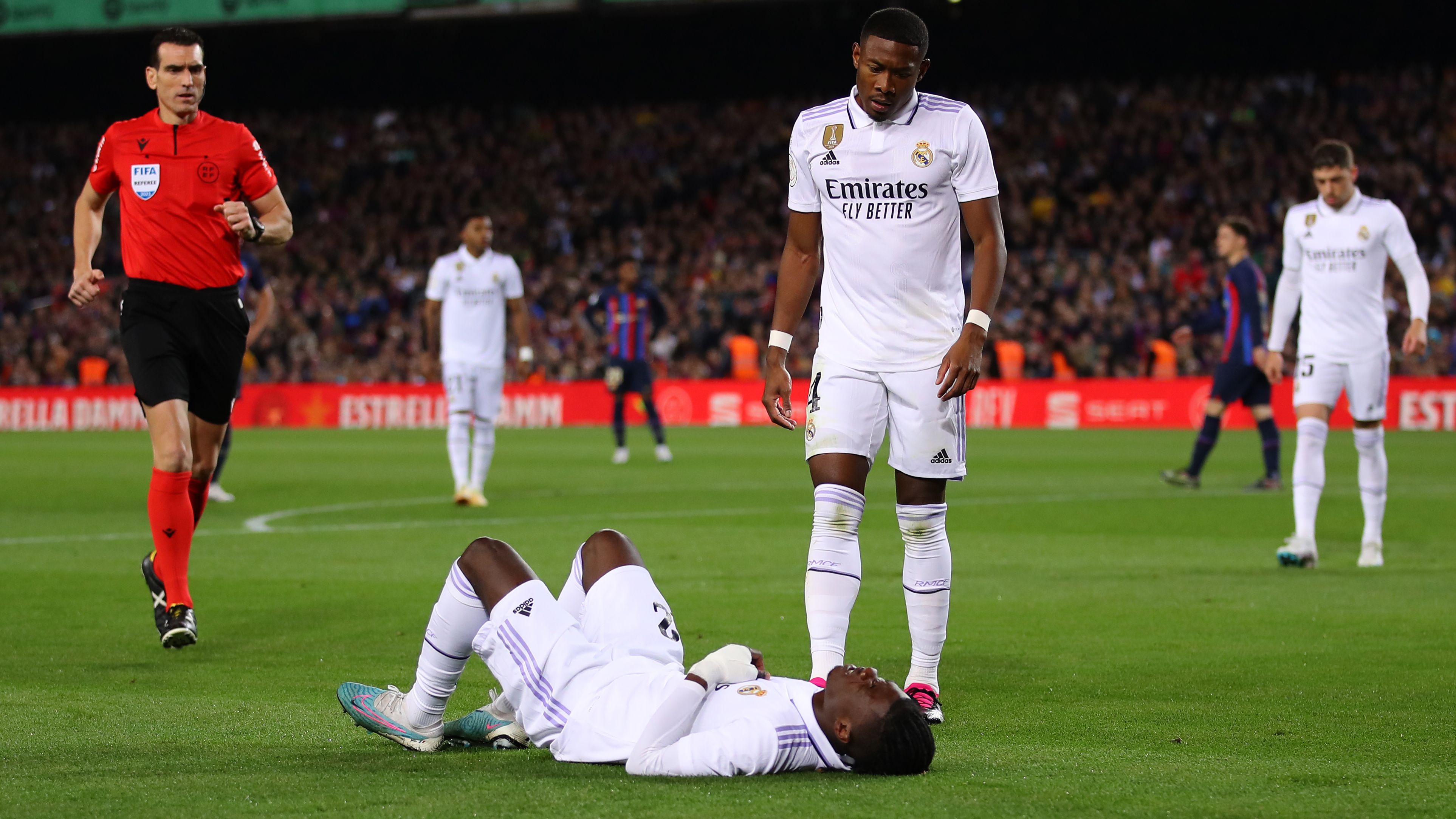 FC Barcelona v Real Madrid CF: Semi Final Second Leg - Copa Del Rey