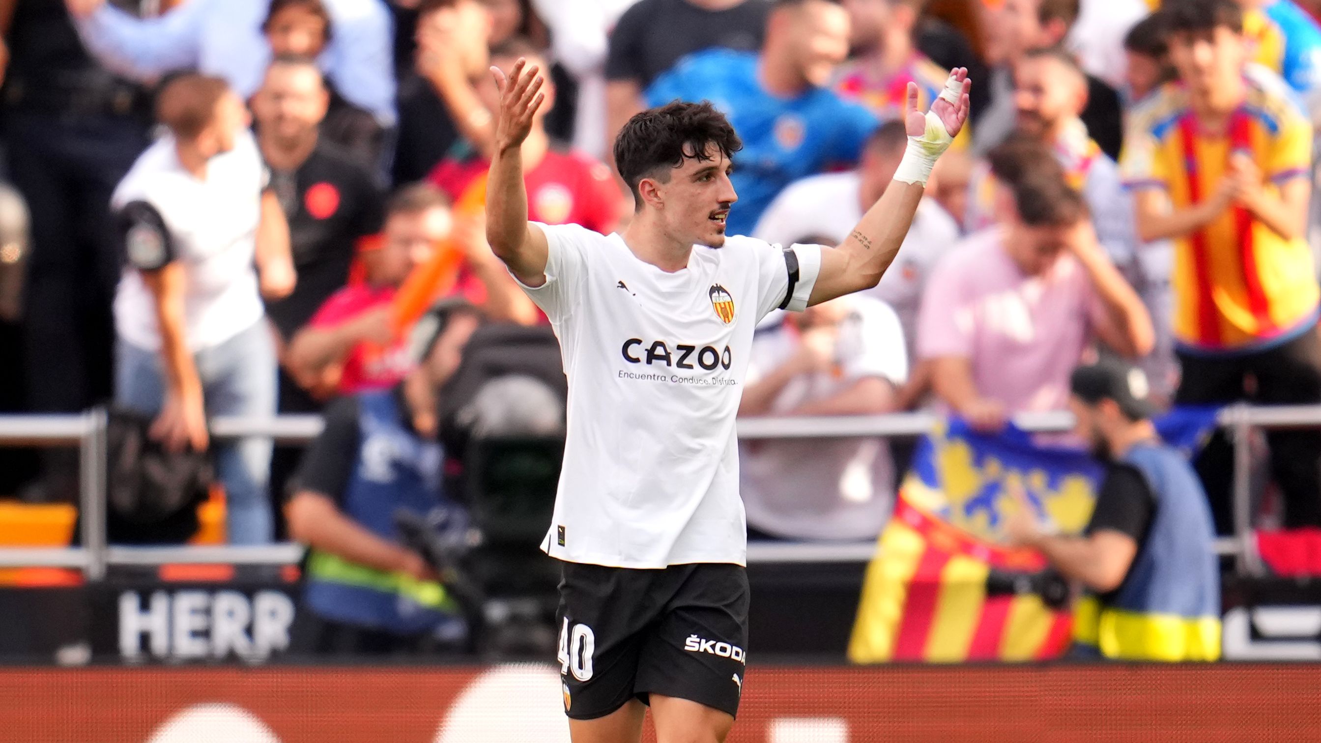 Valencia CF v Real Madrid CF - LaLiga Santander