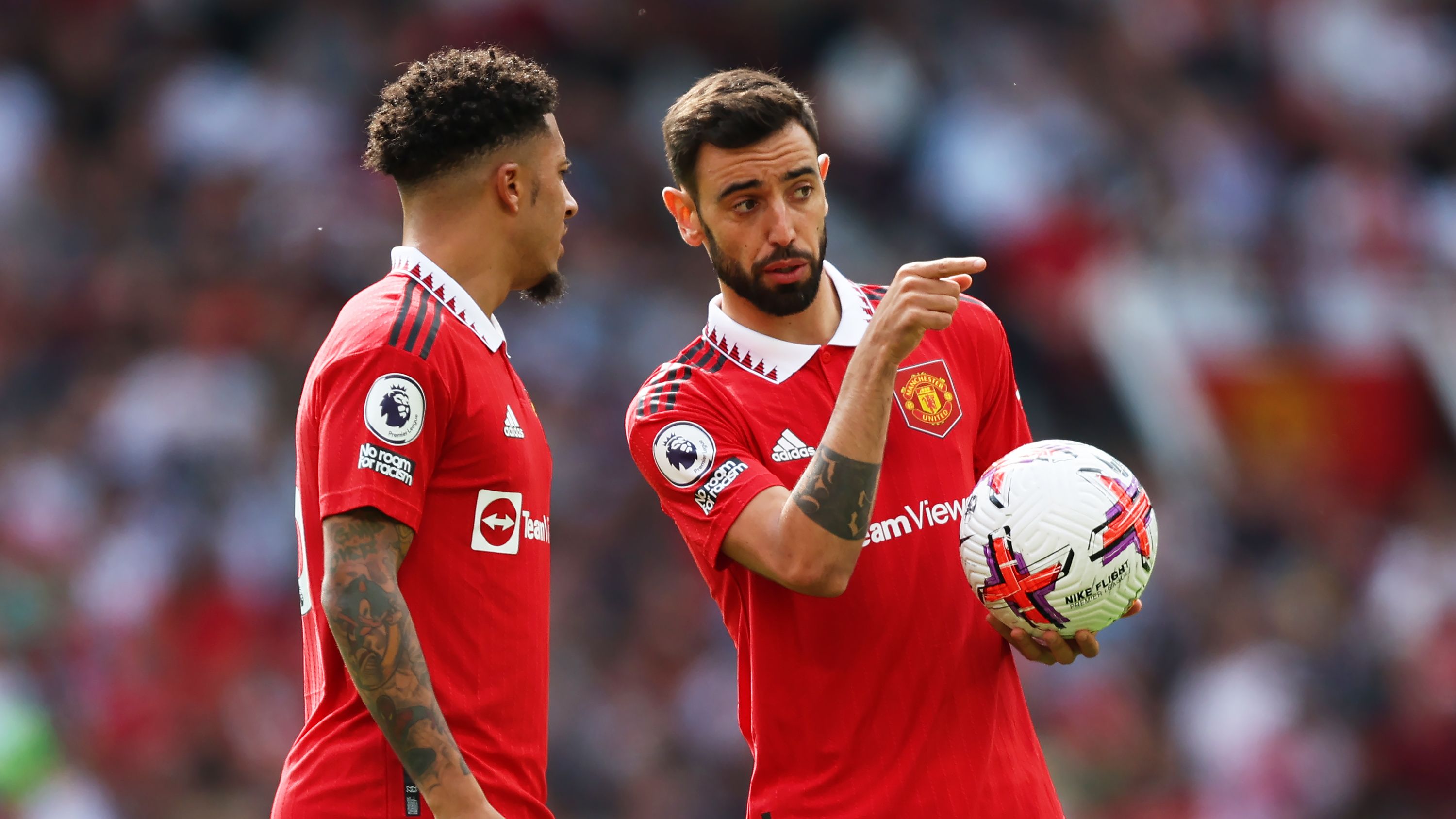 Manchester United v Fulham FC - Premier League