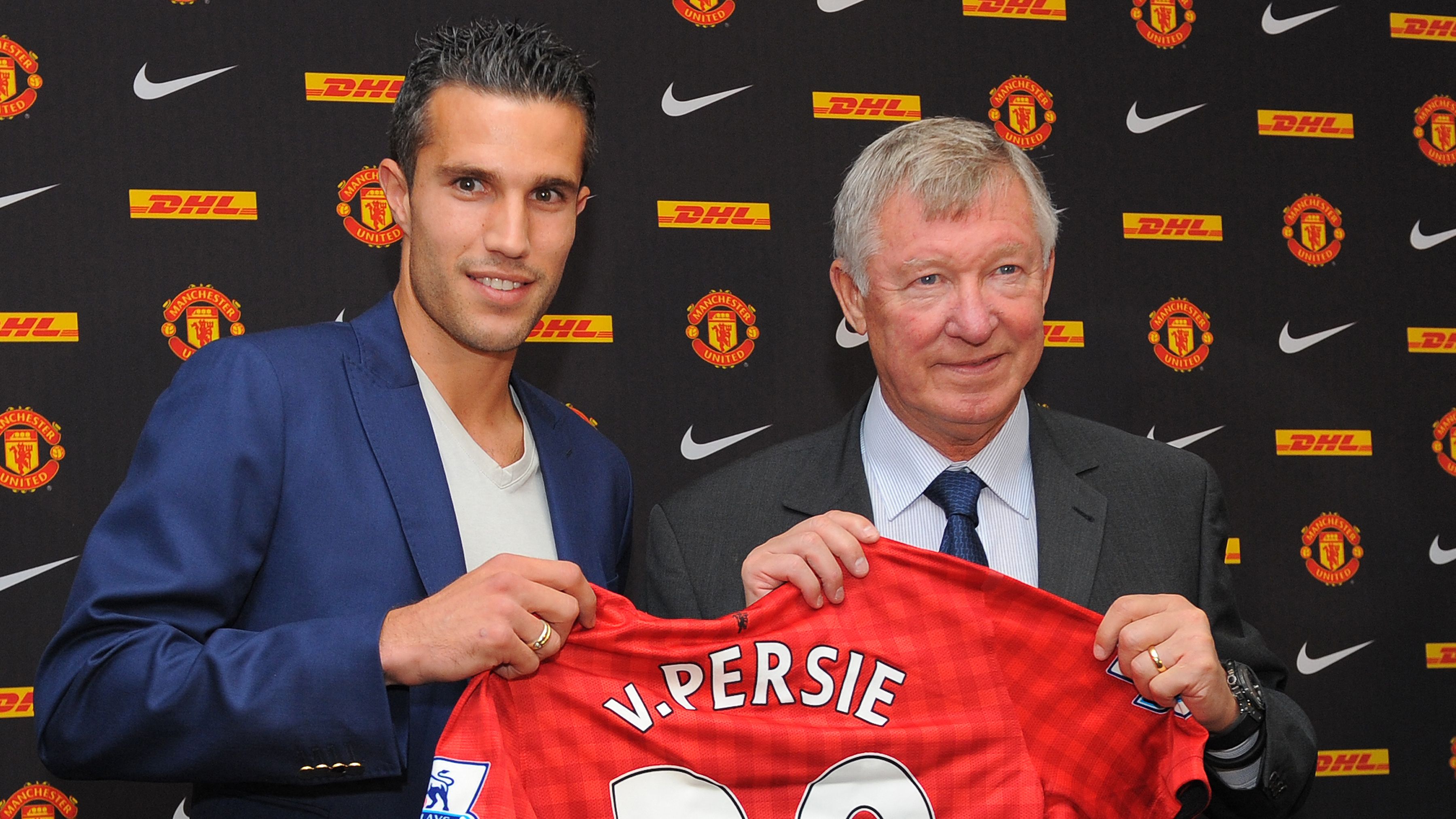 FBL-ENG-PR-MAN UTD-VAN PERSIE