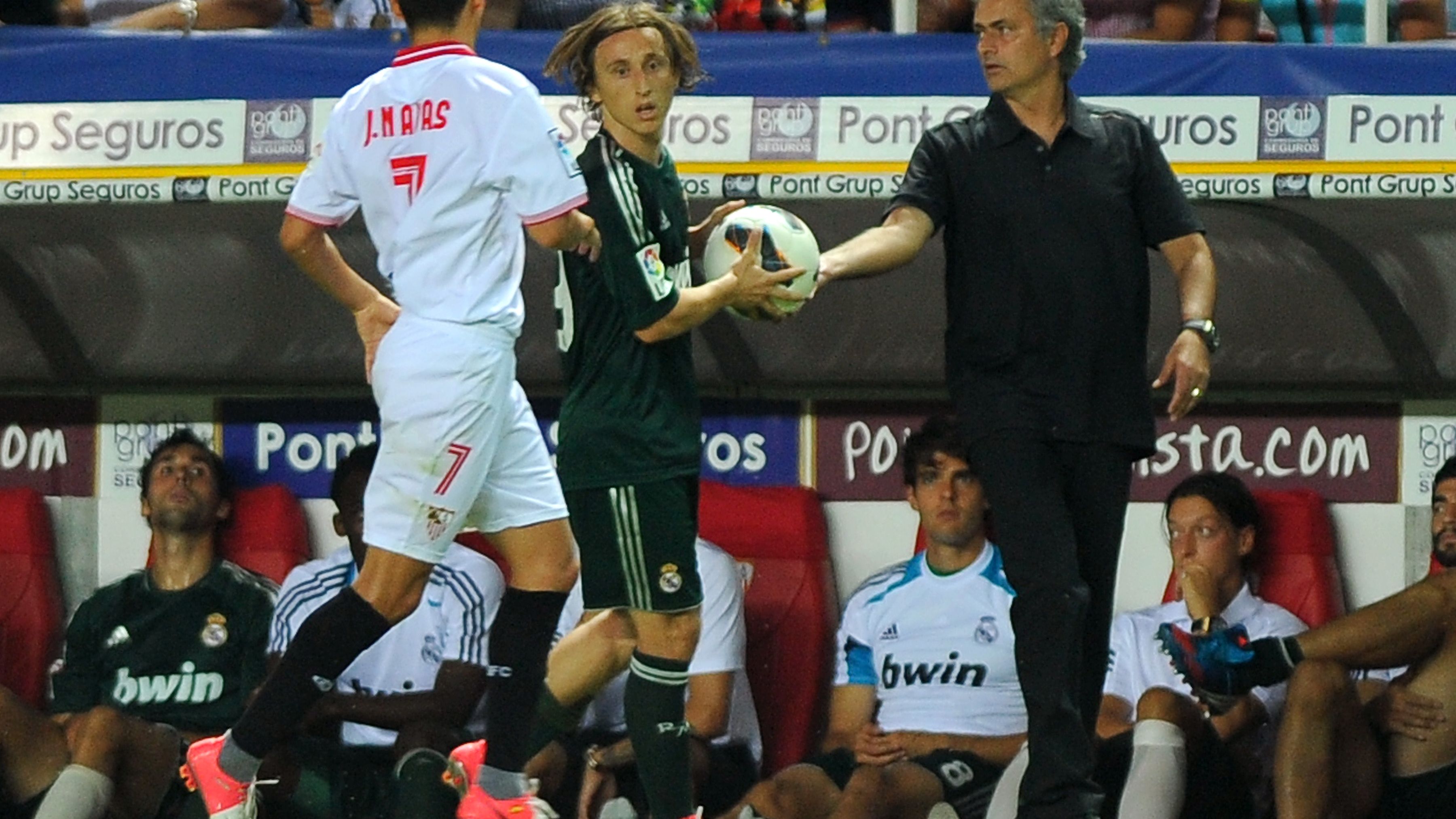 FBL-ESP-SEVILLA-REAL-MADRID