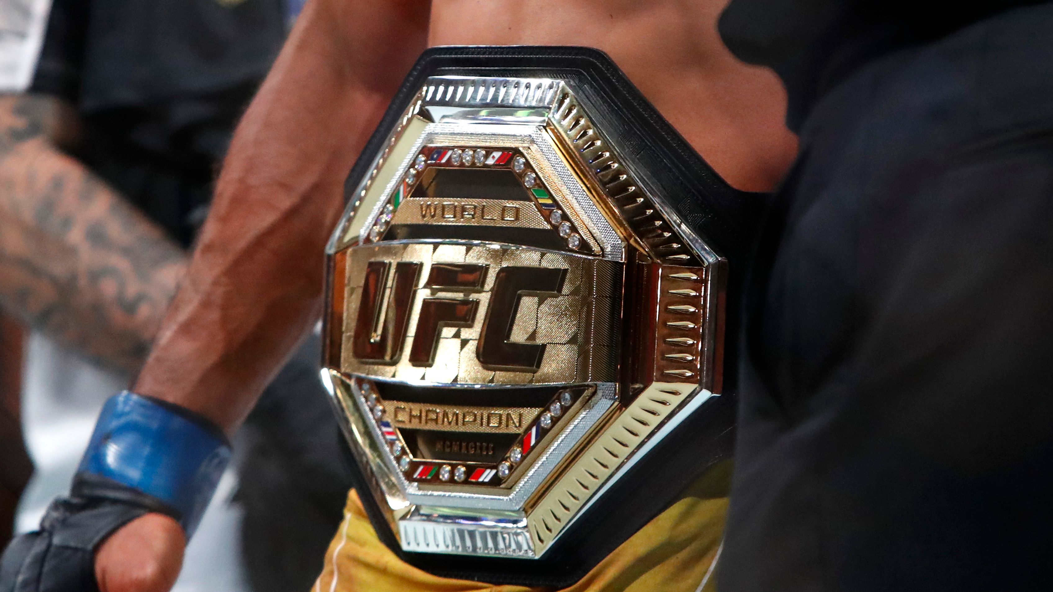 UFC 290: Volkanovski v Rodriguez