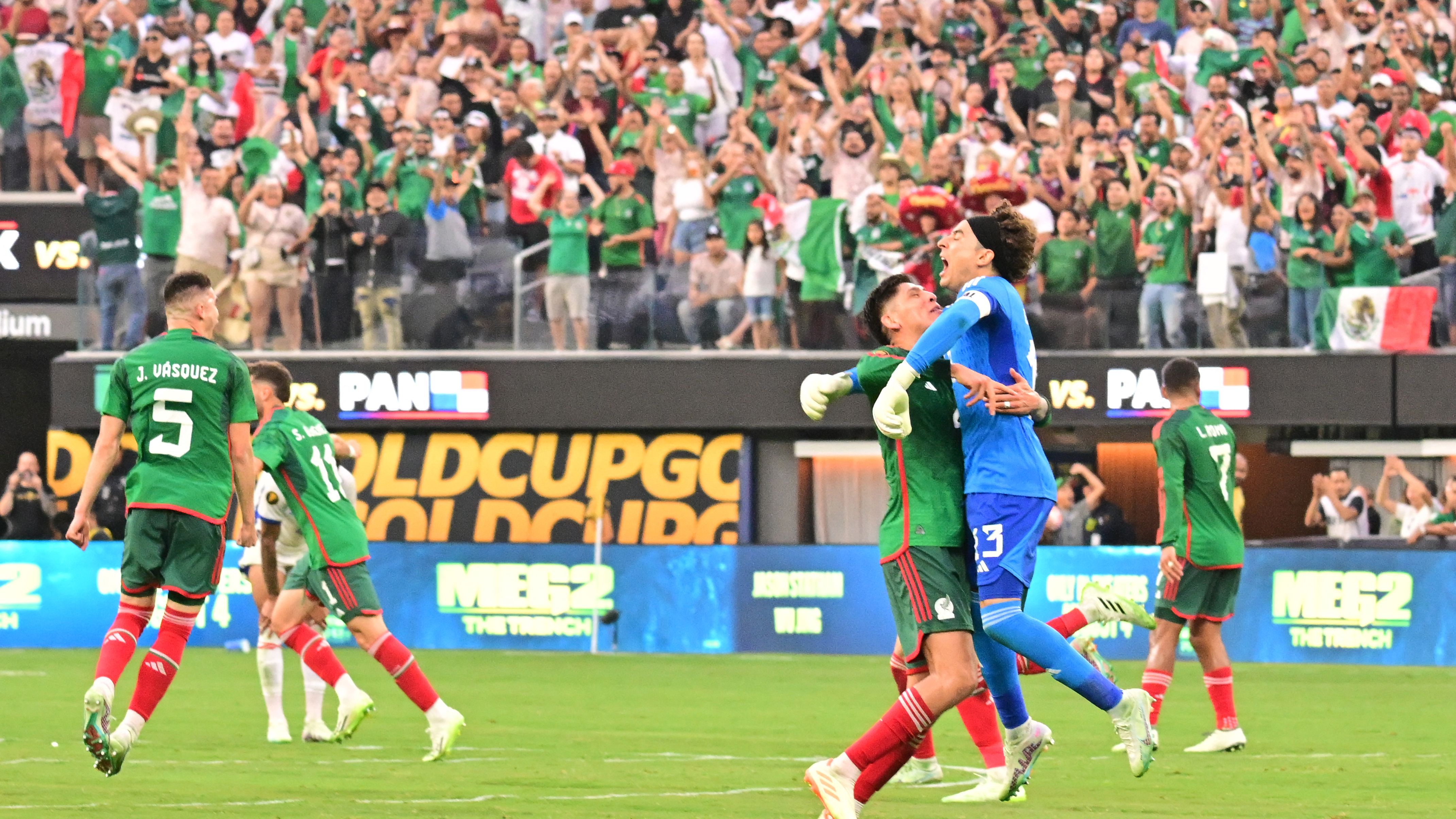 FBL-CONCACAF-GOLD-MATCH40-MEX-PAN