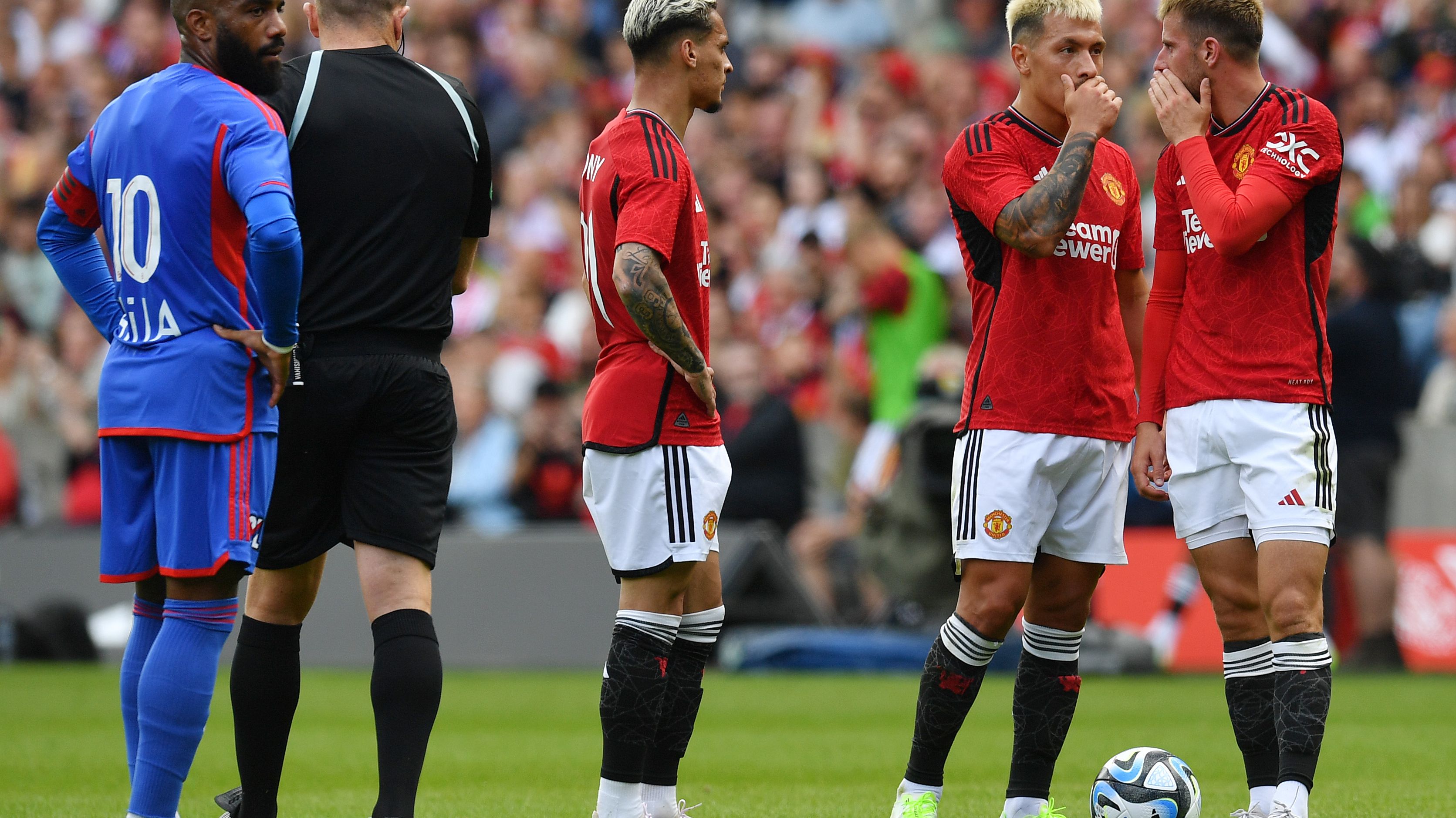 Manchester United v Olympique Lyonnais - Pre-Season Friendly