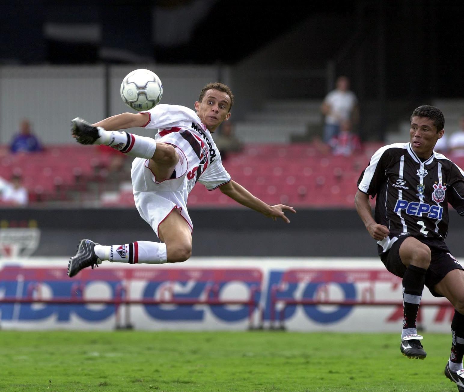 Sao Paulo v Corinthians