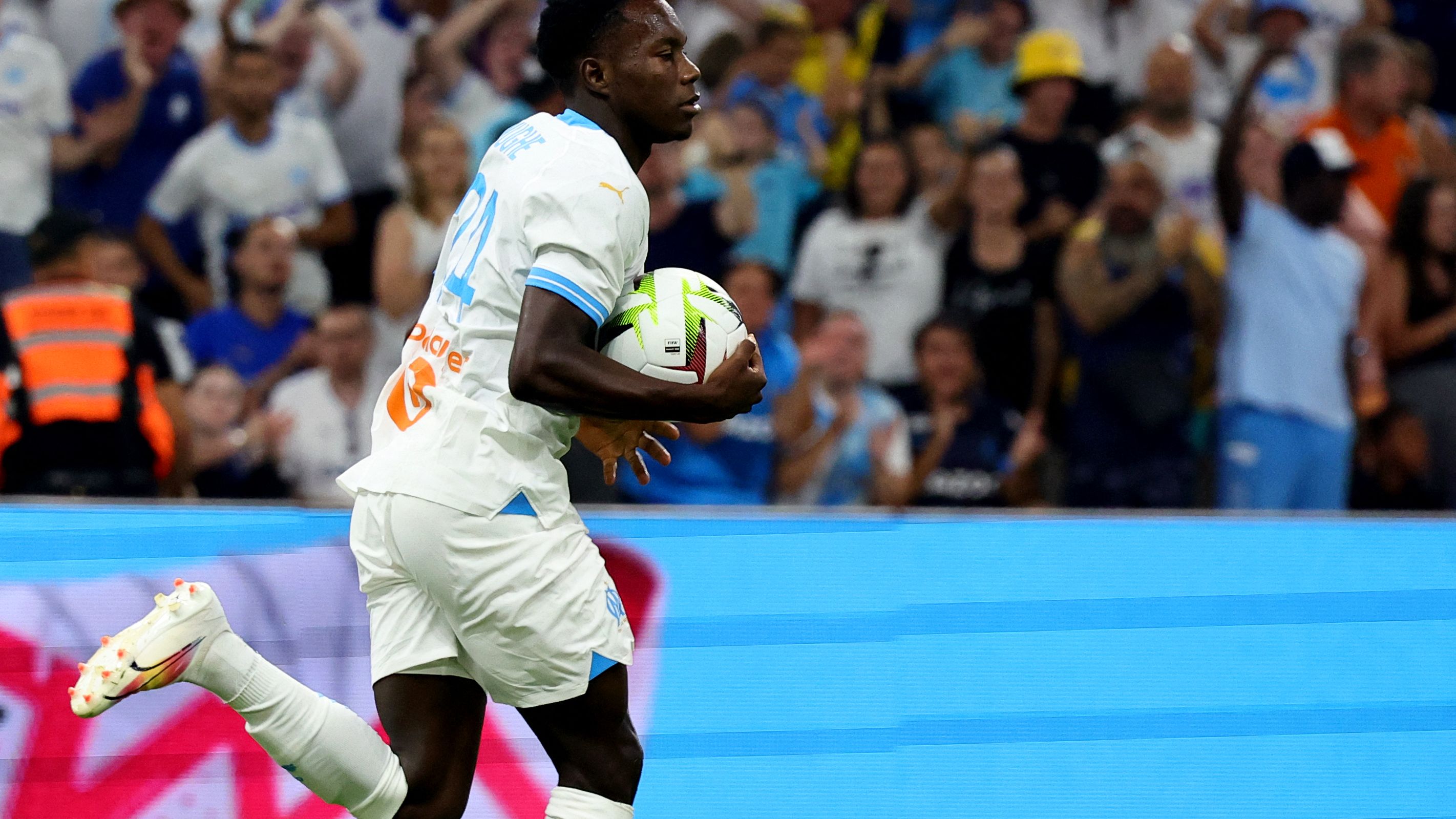 FBL-FRA-MARSEILLE-LEVERKUSEN