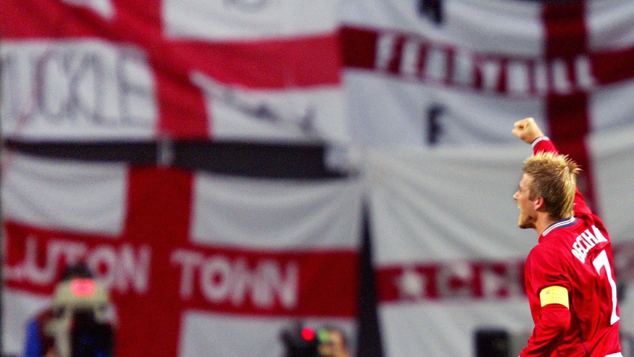 TOPSHOT-WC2002-ARG-ENG-BECKHAM