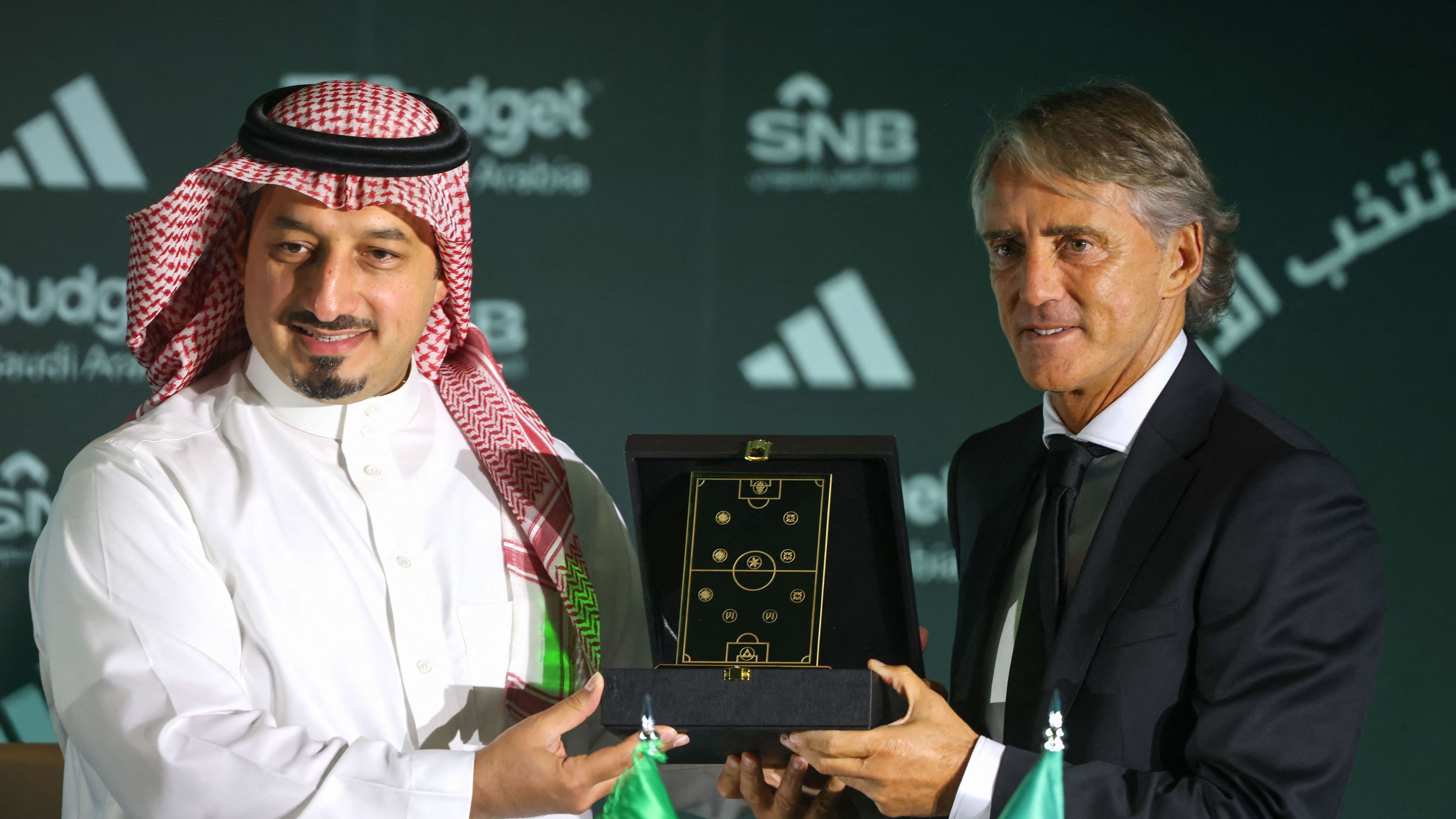 FBL-KSA-MANCINI