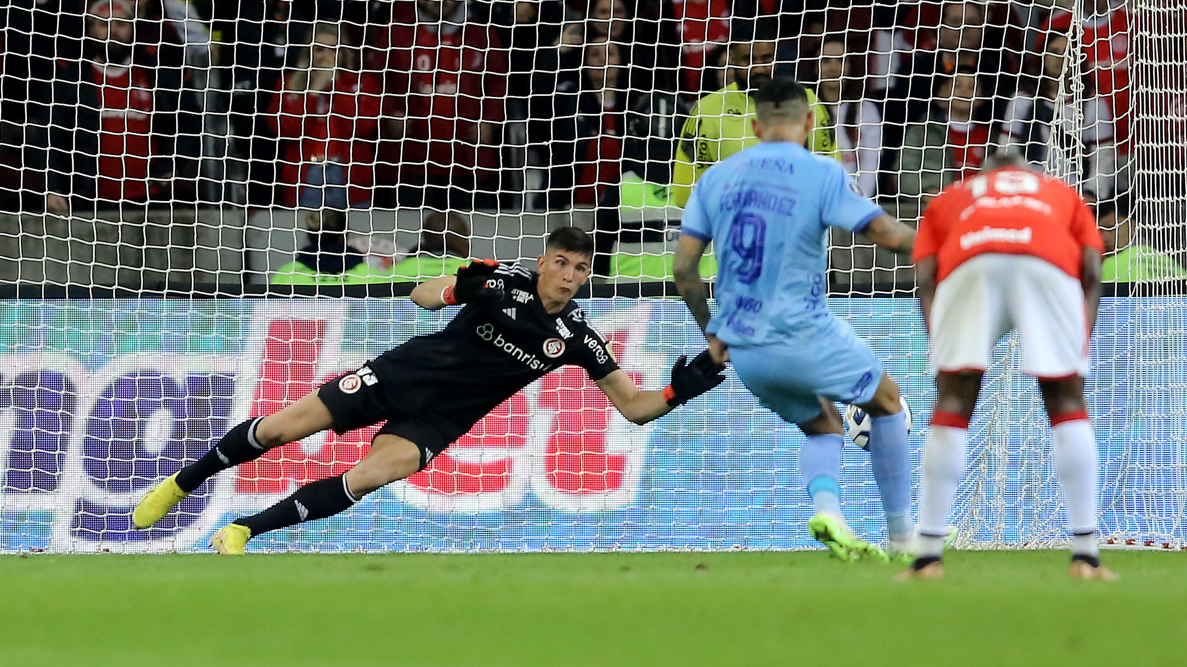 Internacional v Bolivar - Copa CONMEBOL Libertadores 2023