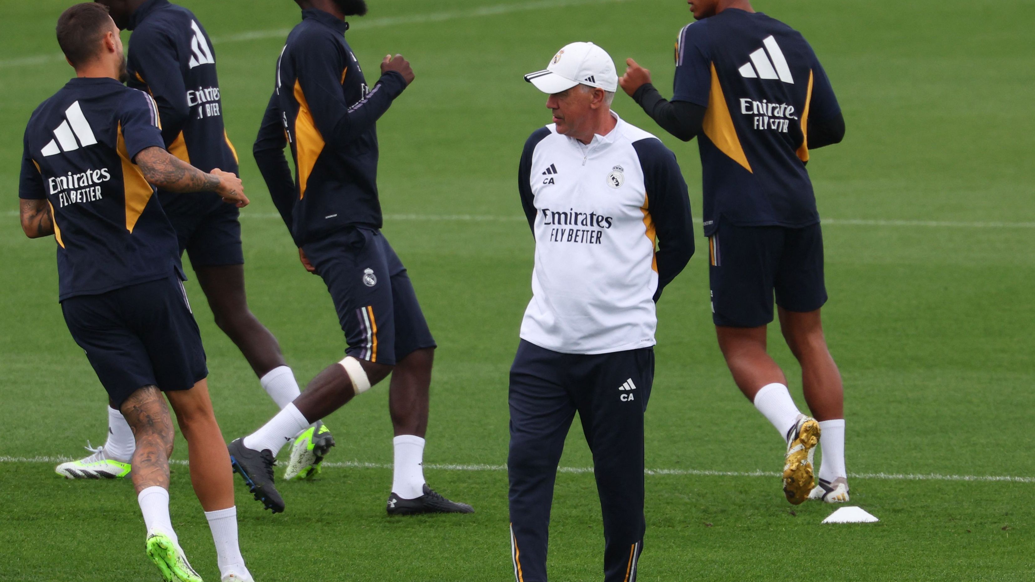 FBL-ESP-LIGA-REAL MADRID-TRAINING
