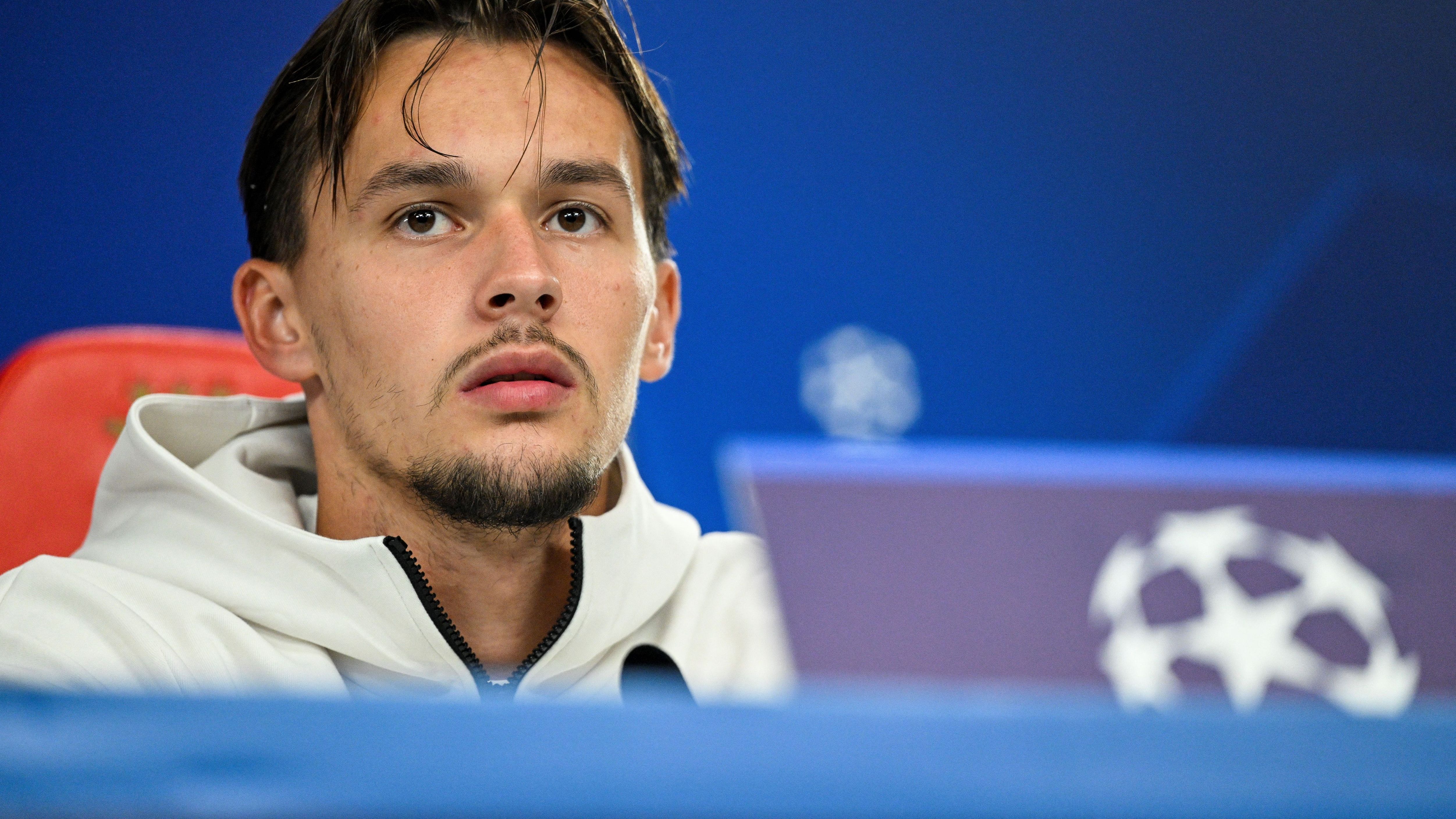 FBL-EUR-C1-SALZBURG-PRESSER