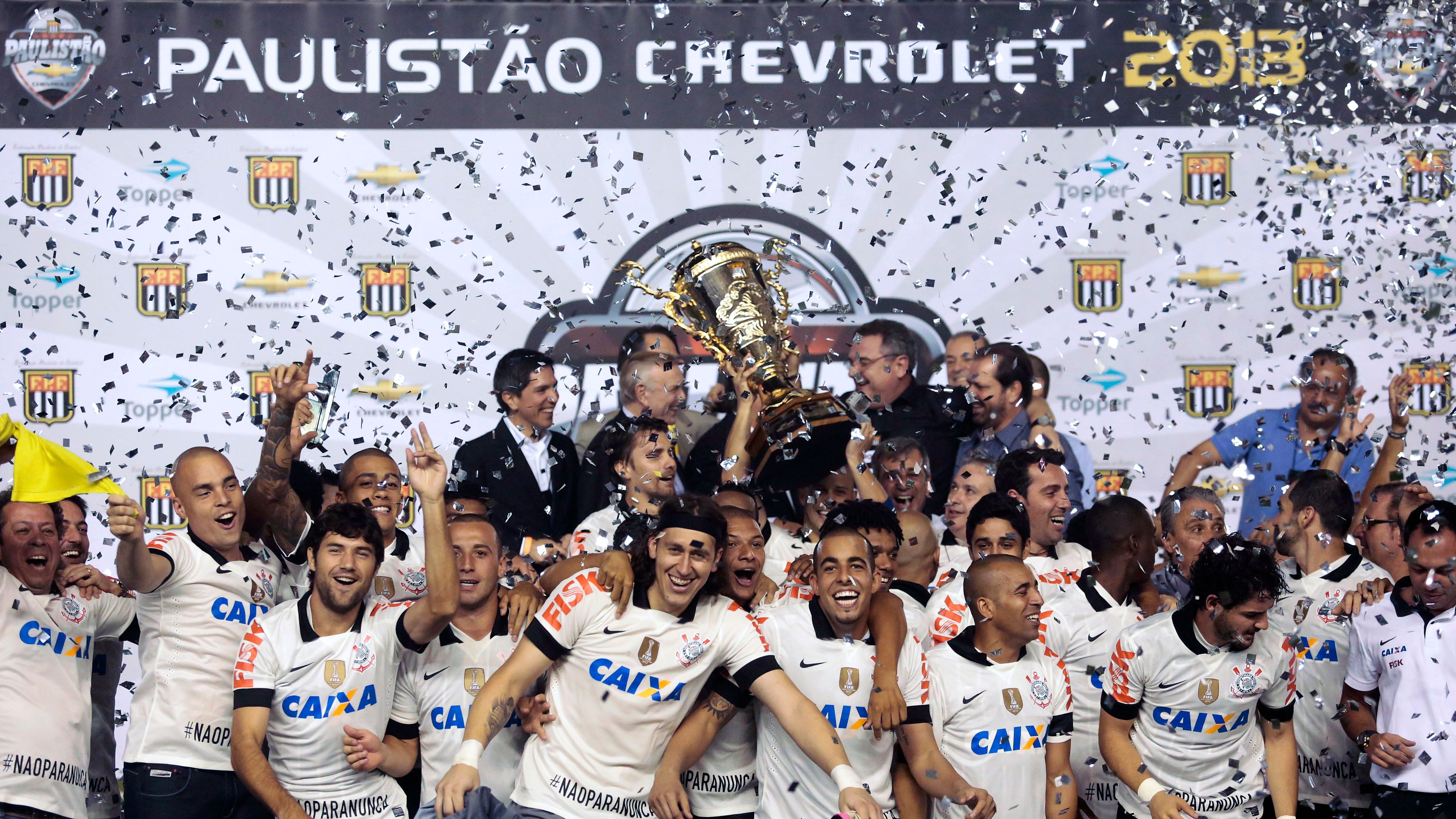 FBL-BRAZIL-SANTOS-CORINTHIANS