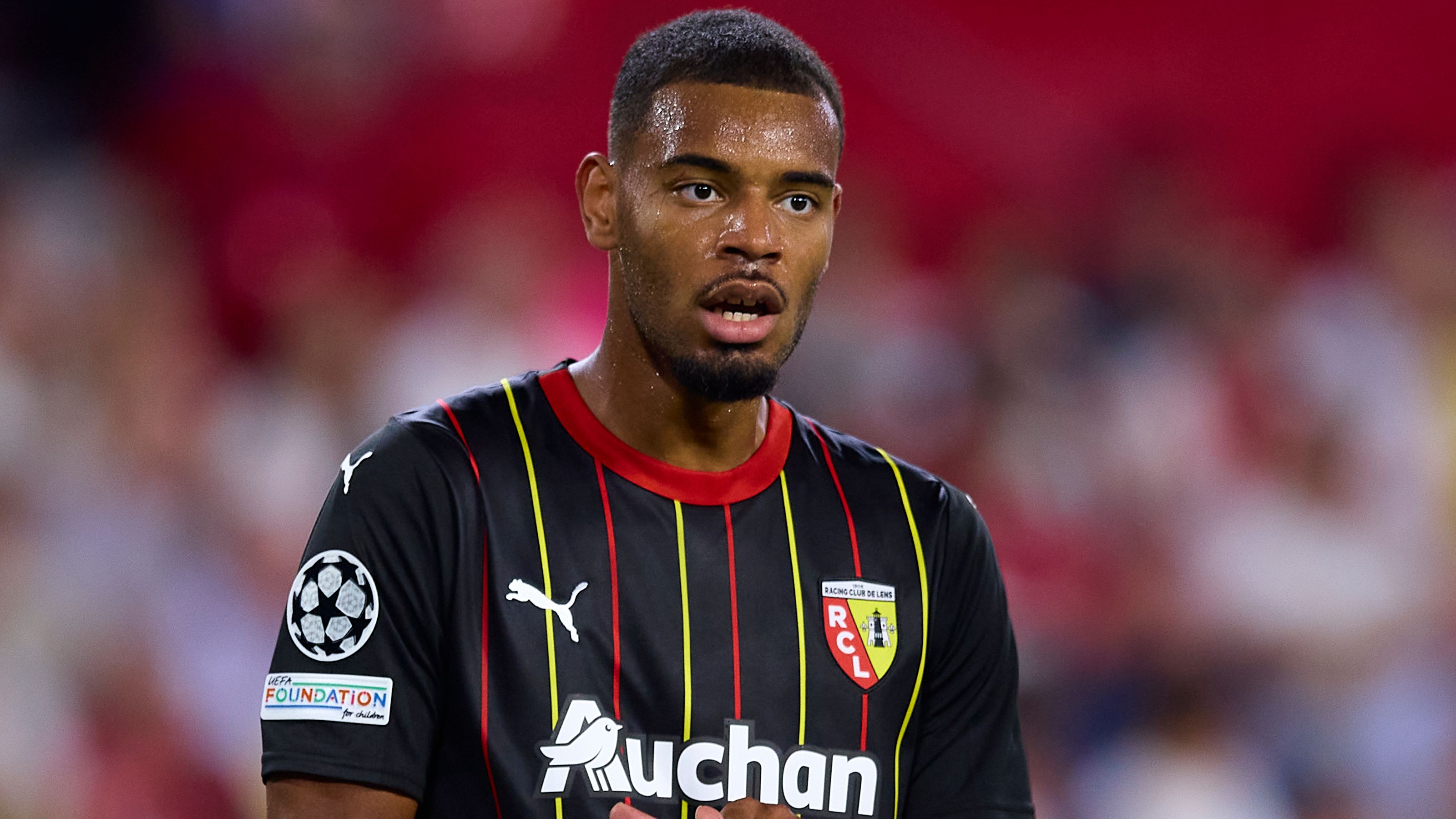 ضيوف لاعب إنتر