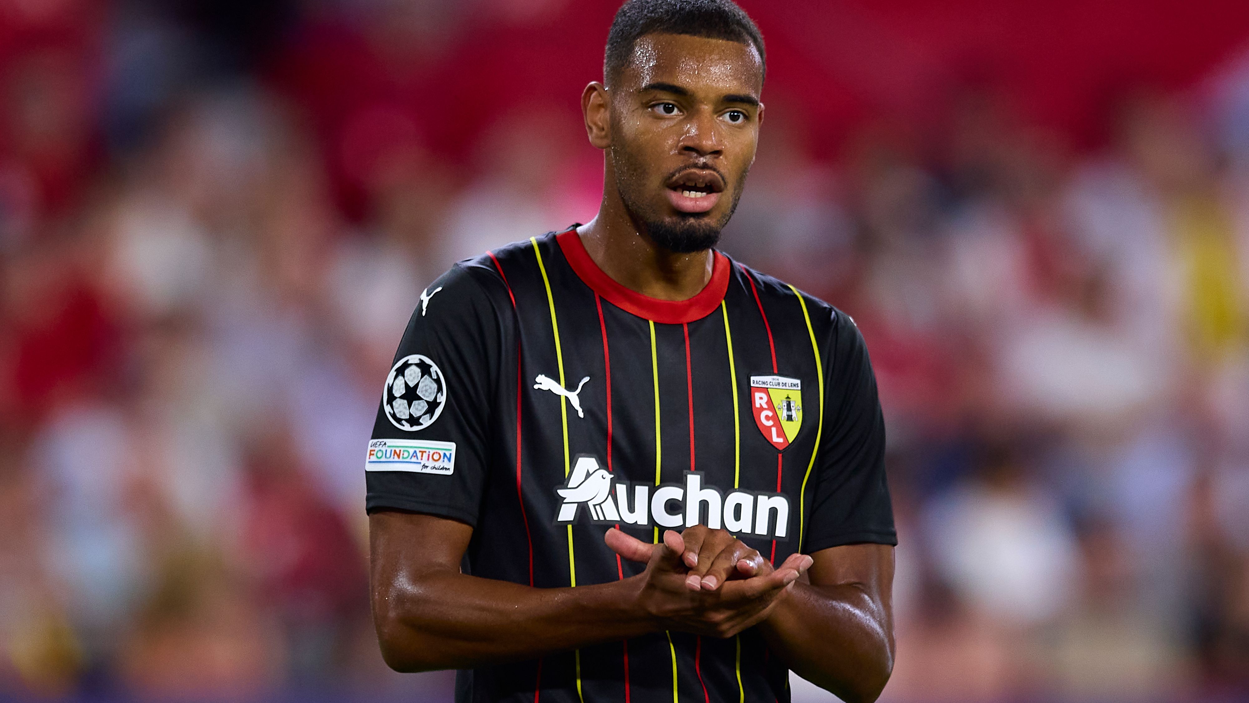 ضيوف لاعب إنتر