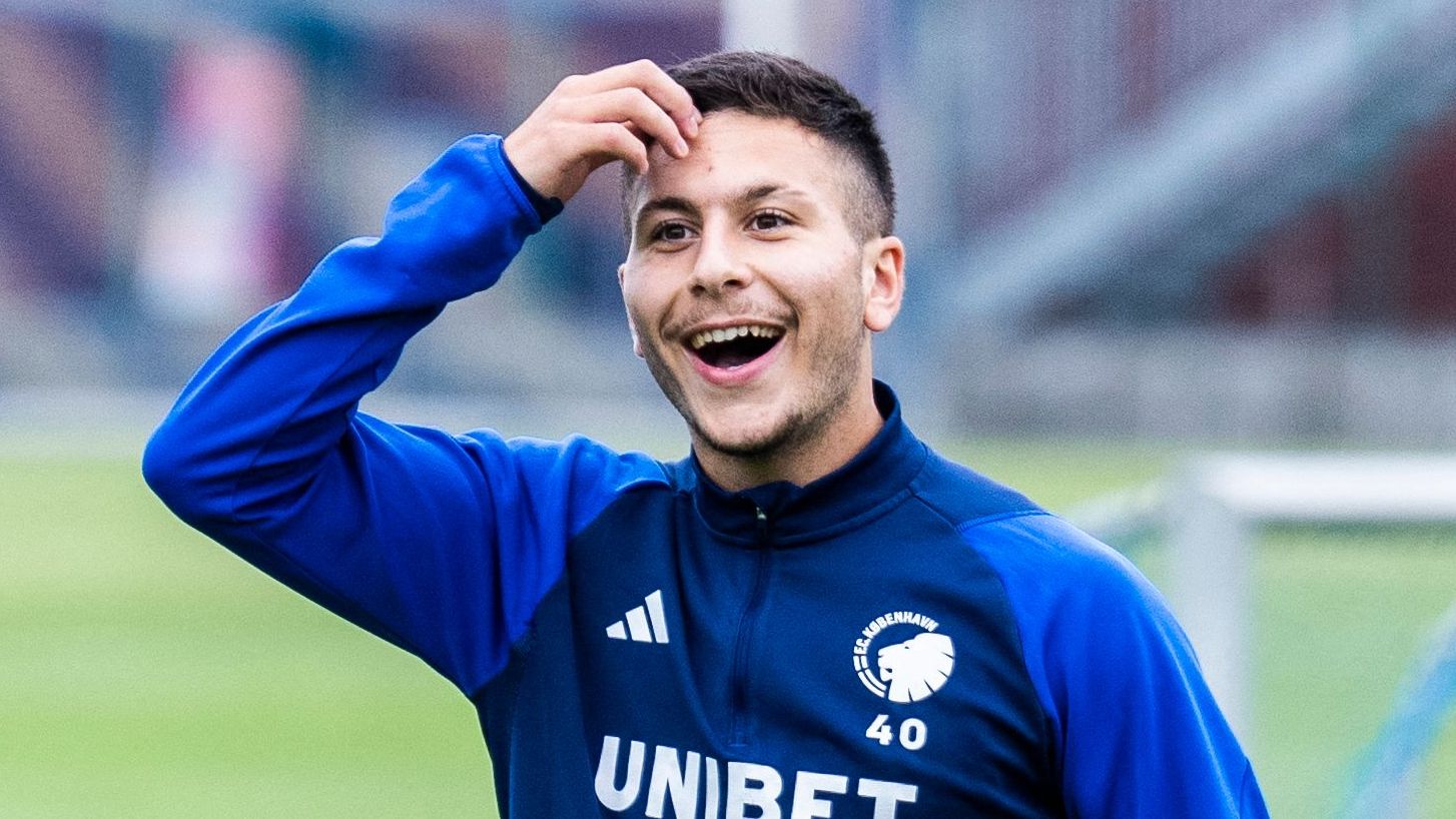 FBL-EUR-C1-COPENHAGEN-BAYERN MUNICH-TRAINING