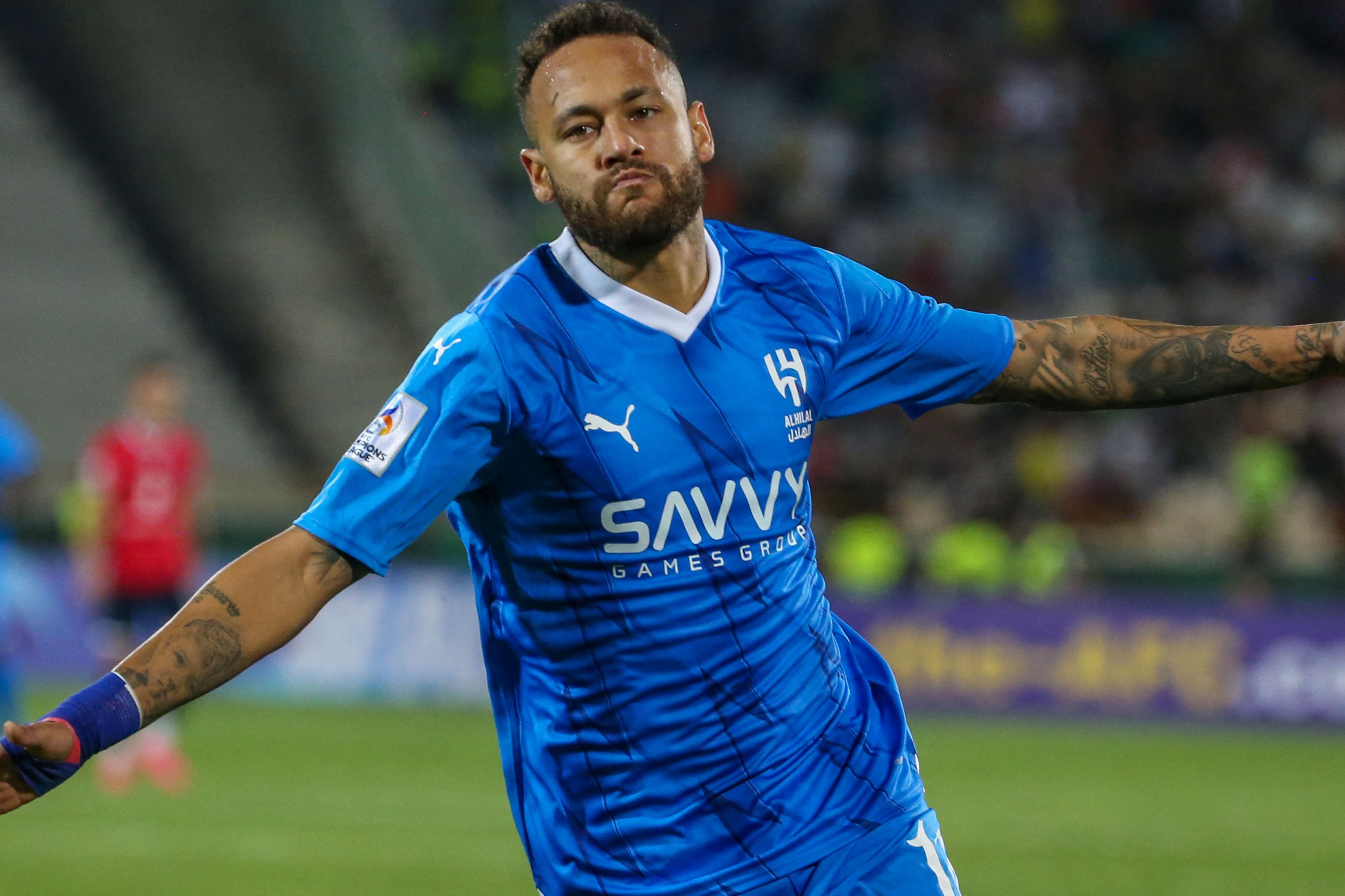 TOPSHOT-FBL-ASIA-C1-MAZANDARAN-HILAL