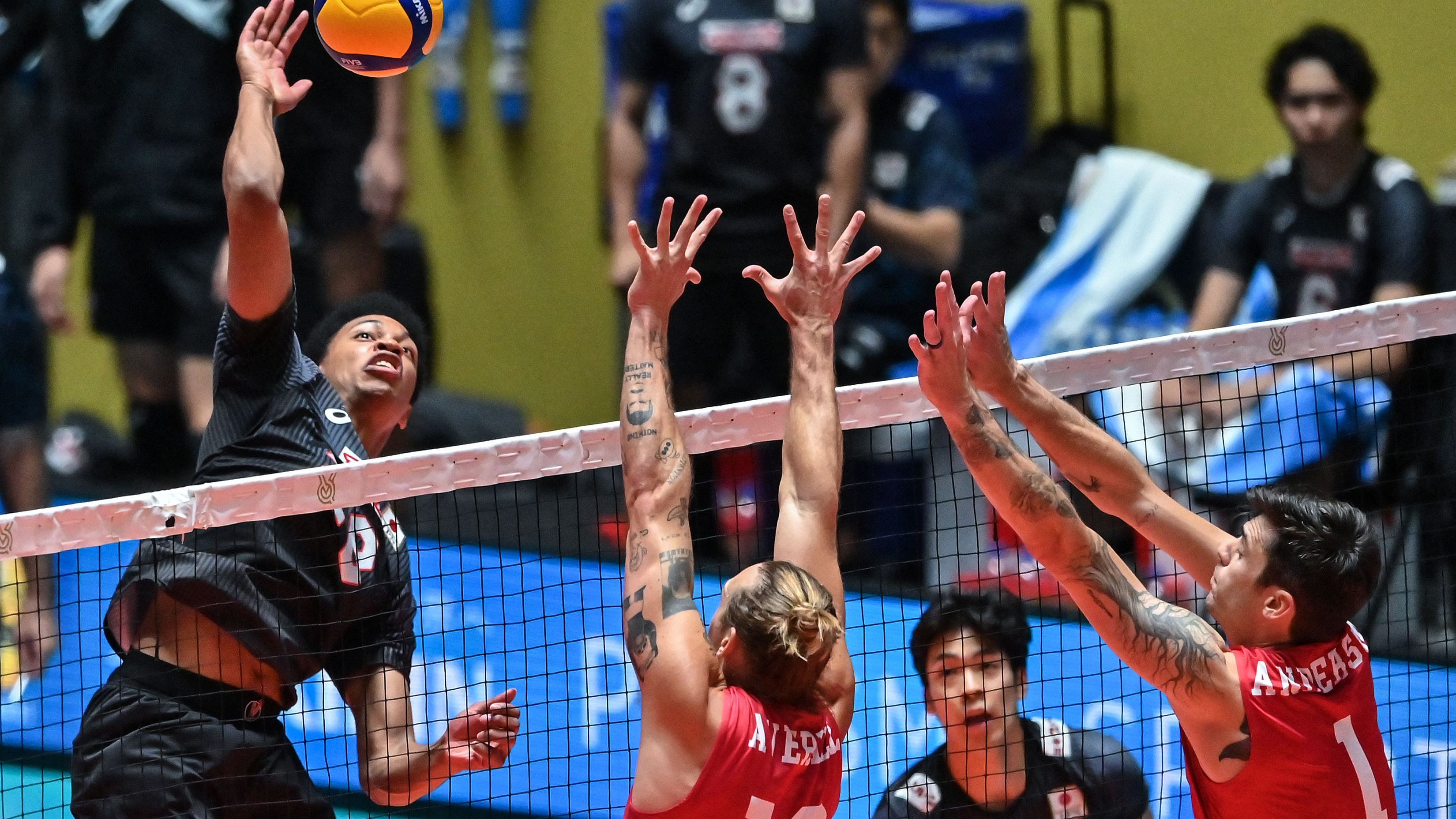 VOLLEYBALL-JPN-OLY-2024-QUALIFYING-MEN-USA