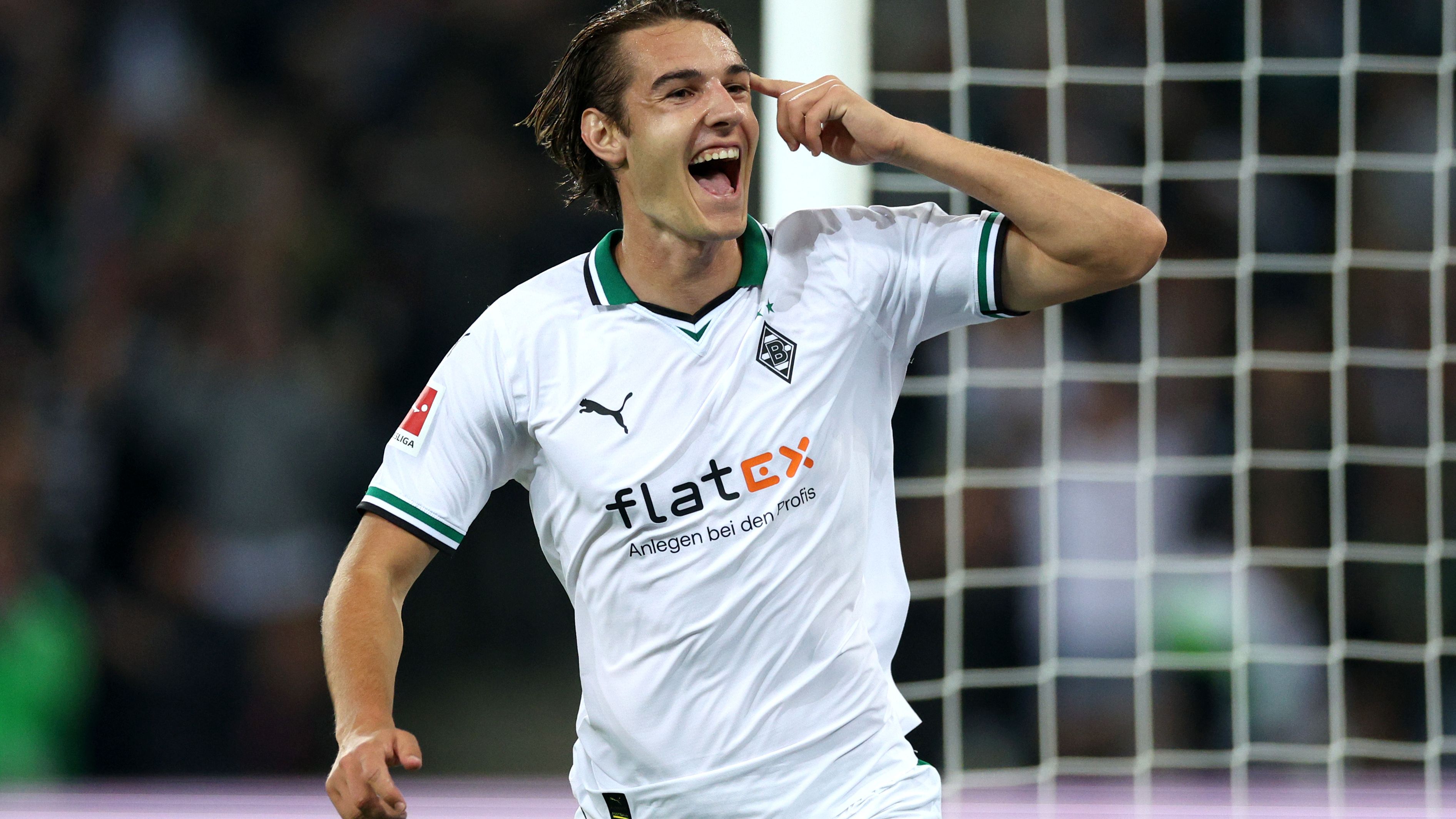 Borussia Mönchengladbach v 1. FSV Mainz 05 - Bundesliga