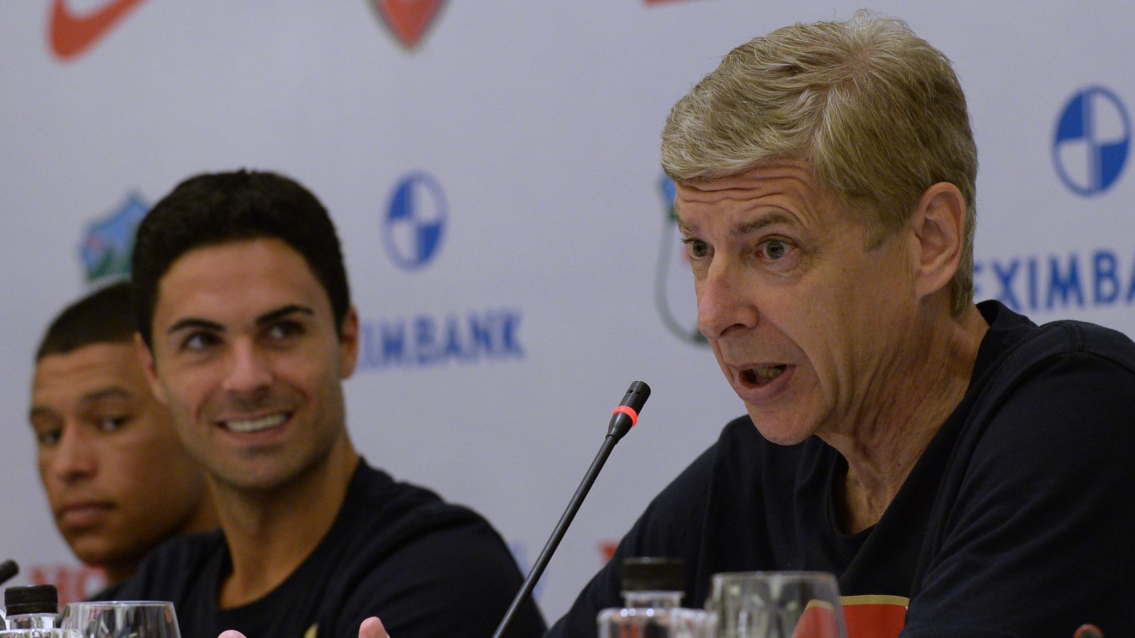 FBL-ASIA-ENG-ARSENAL-VIE