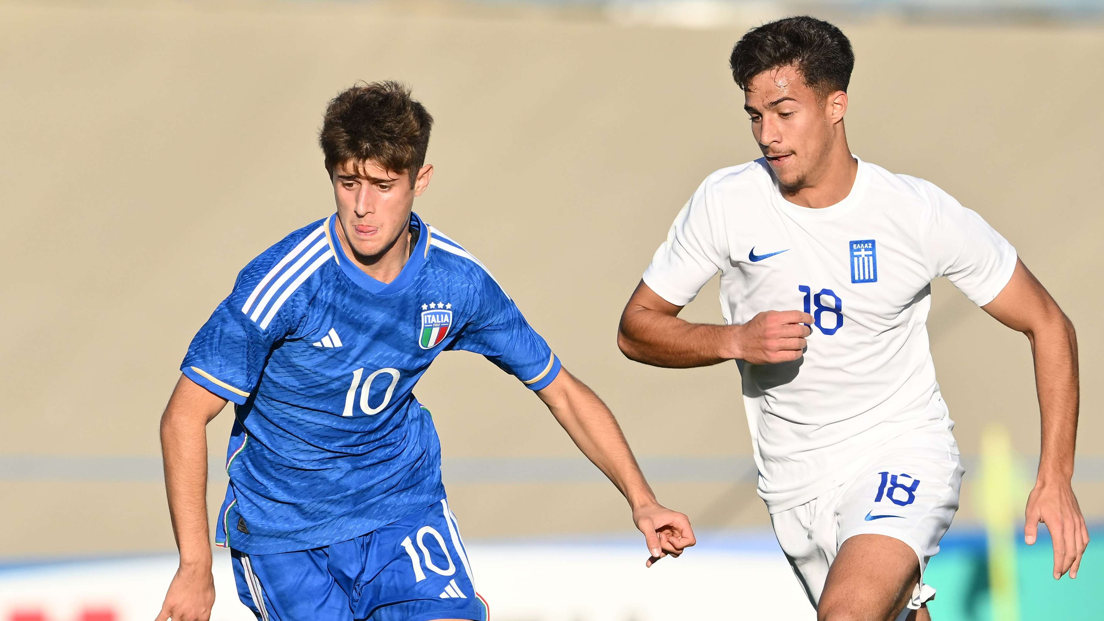 Italy v Greece - UEFA European Under-17 Championship qualifying round