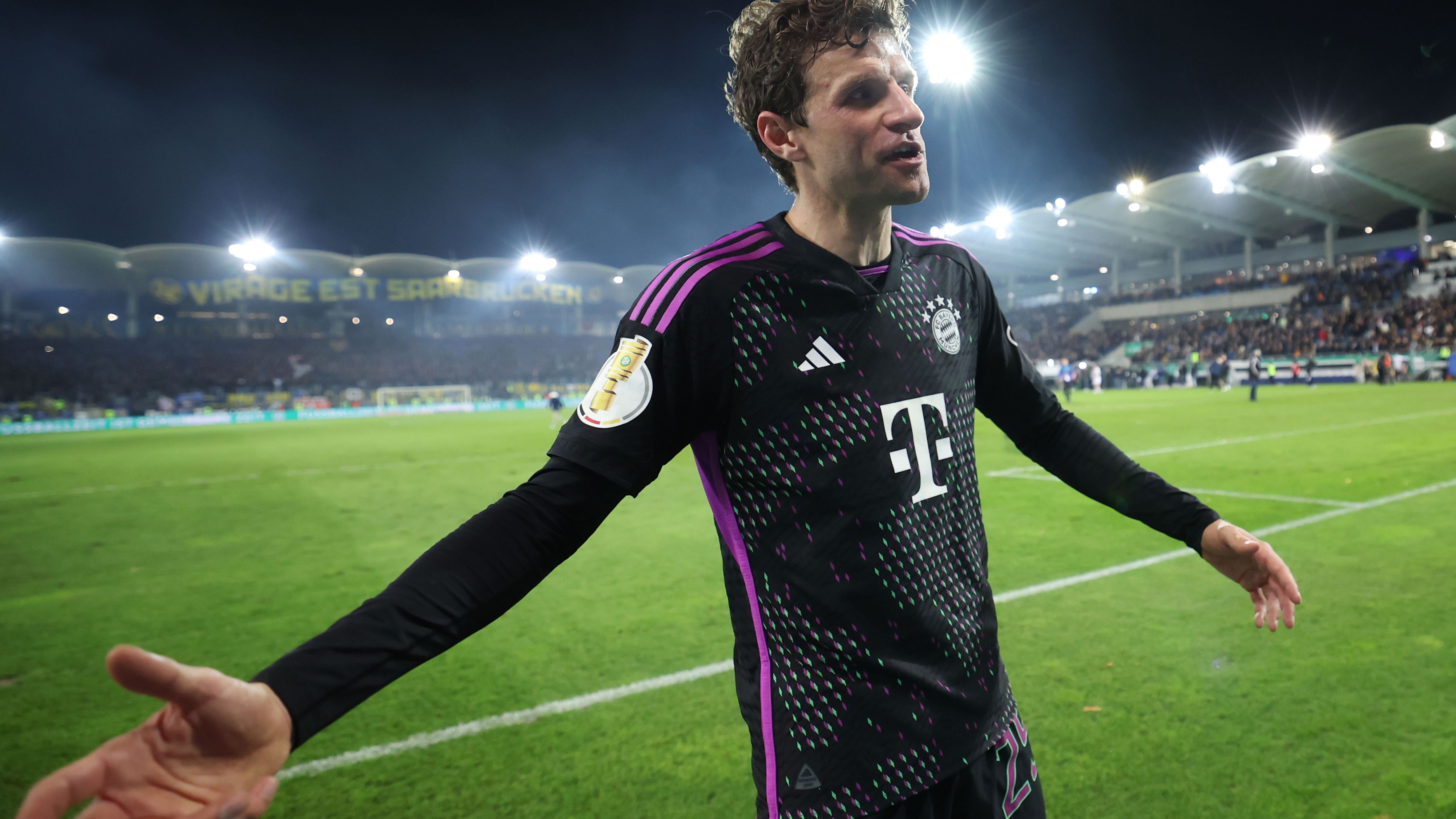 1. FC Saarbrücken v FC Bayern München - DFB Cup: Second Round