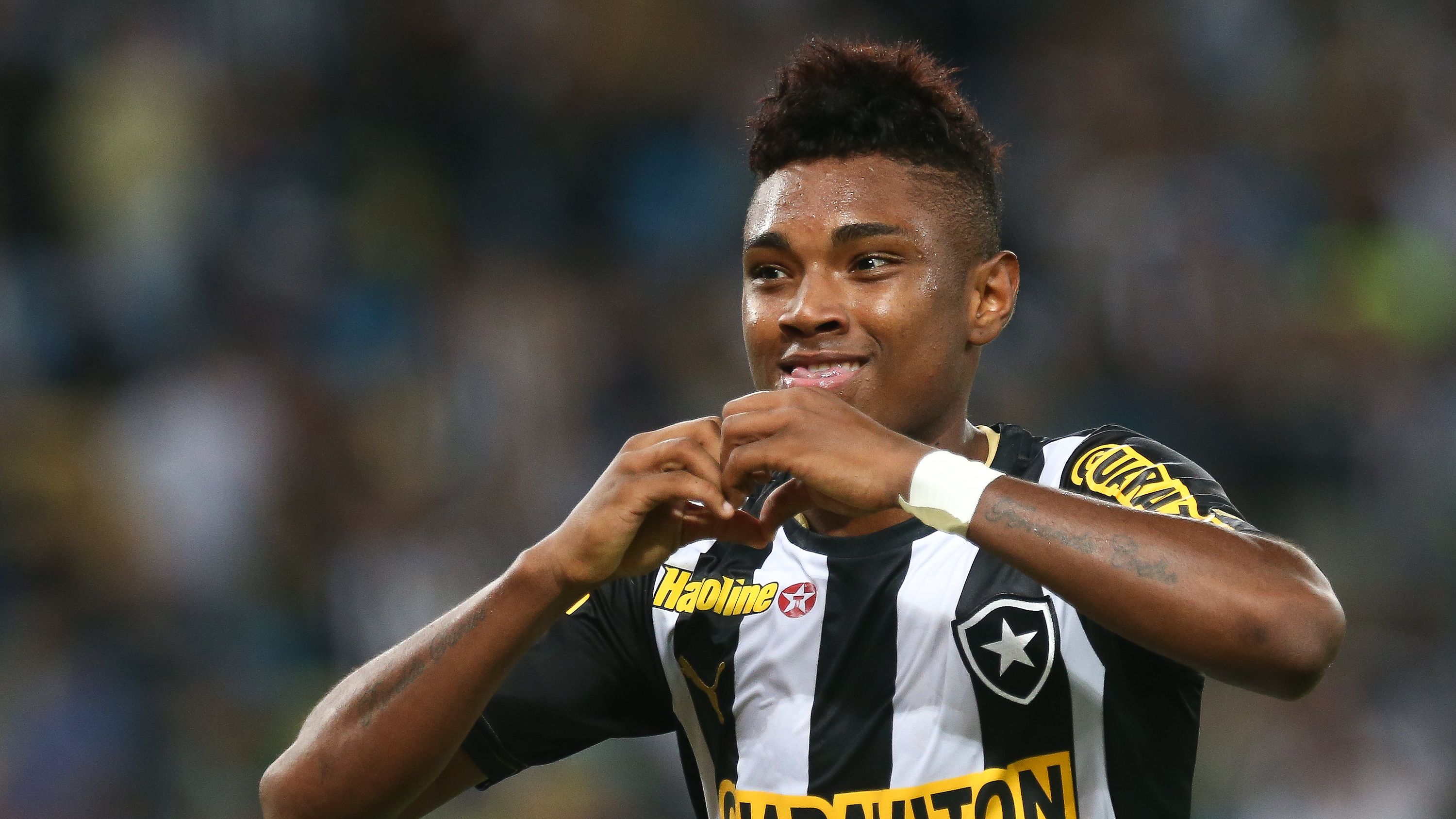 Botafogo v Atletico MG - Brazilian Cup 2013