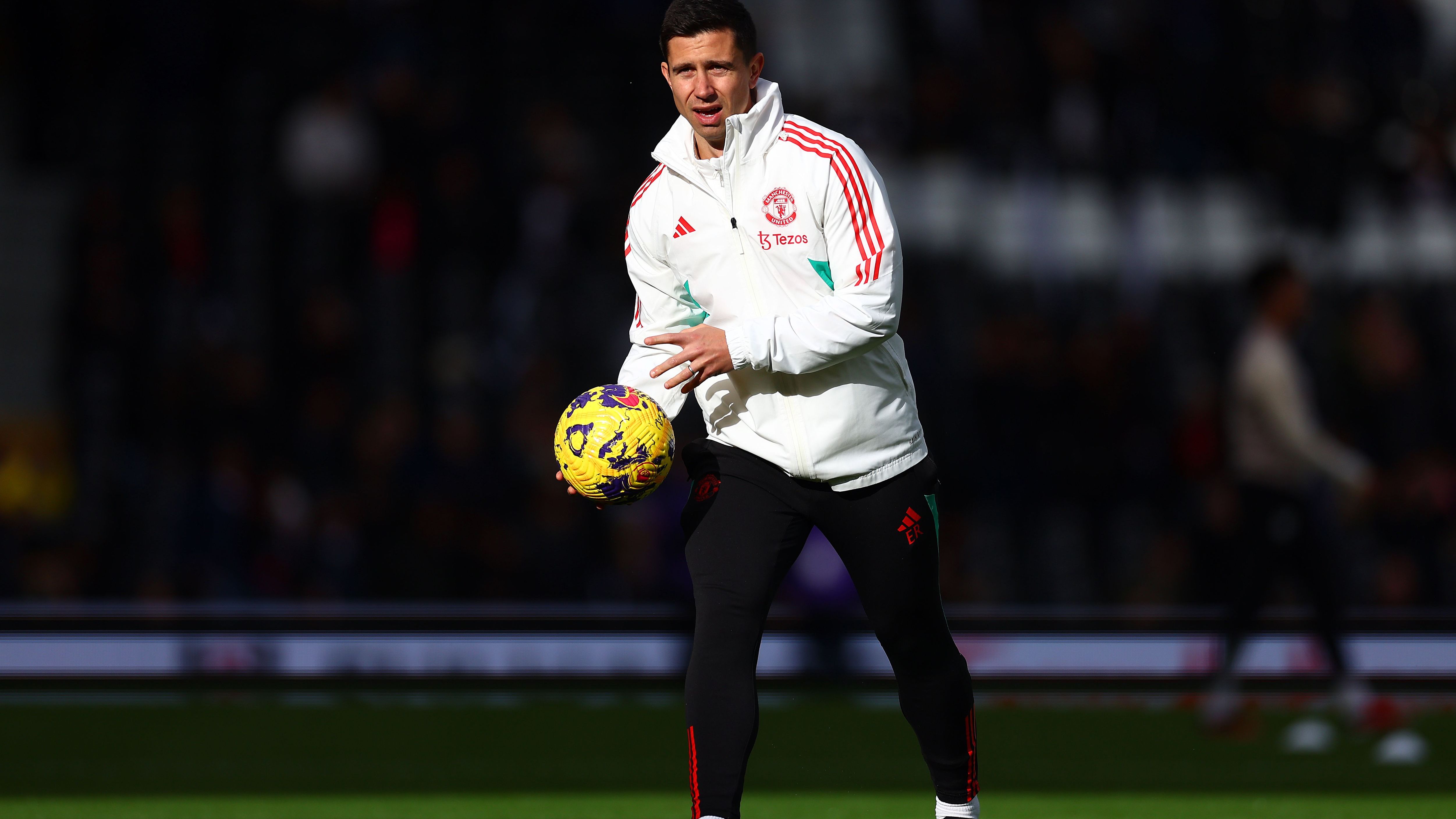 Fulham FC v Manchester United - Premier League