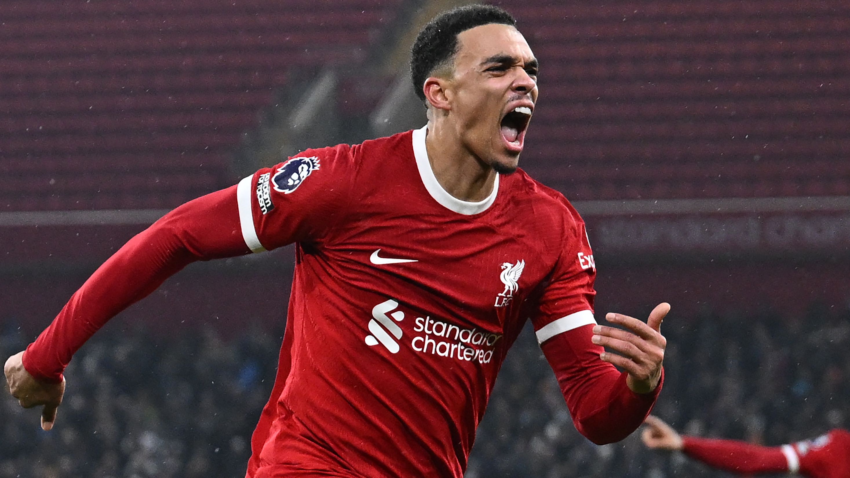 FBL-ENG-PR-LIVERPOOL-FULHAM