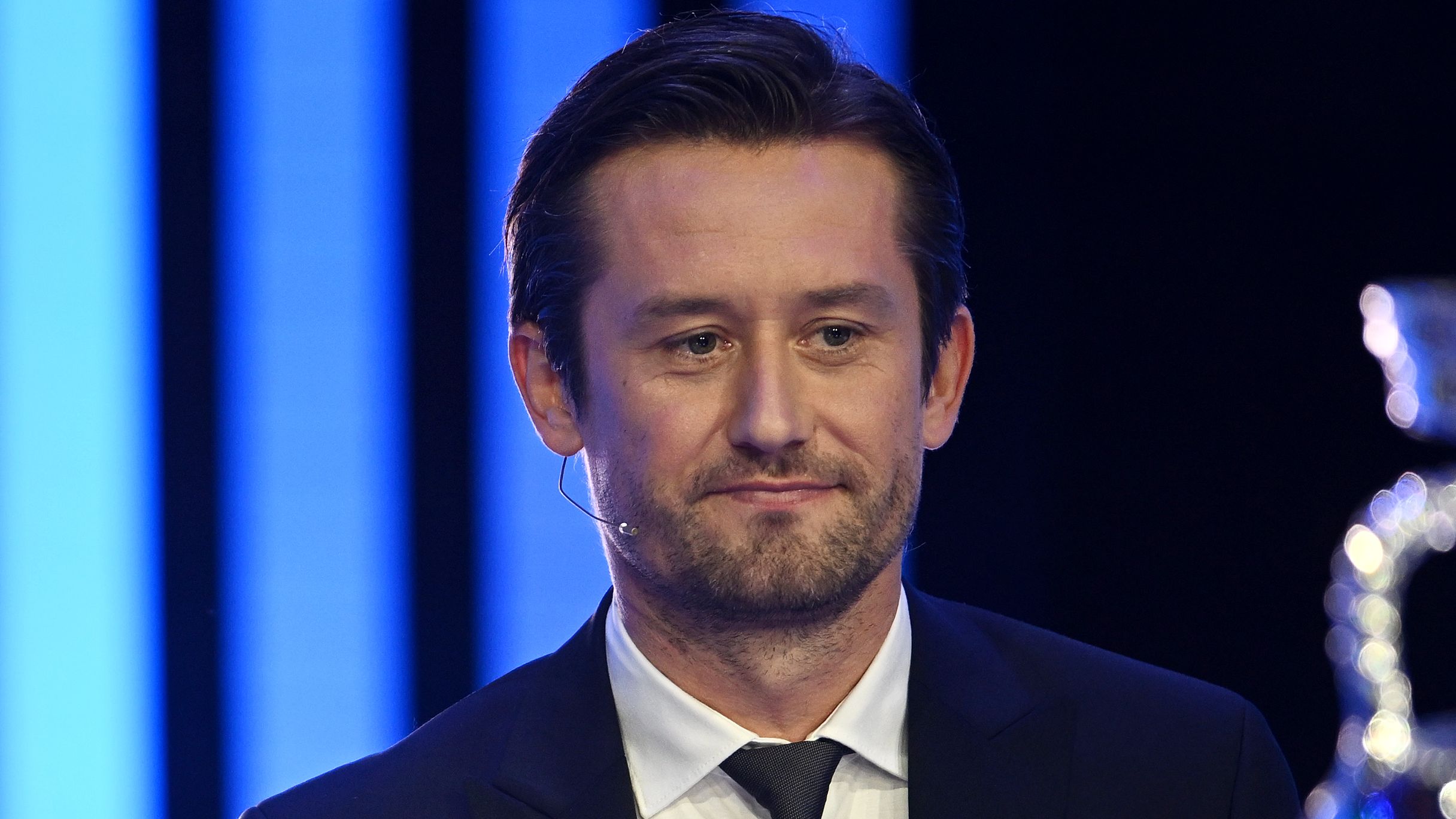 Arsenal favourite Tomas Rosicky requires intensive care treatment at hospital due to heart issues | Goal.com UK