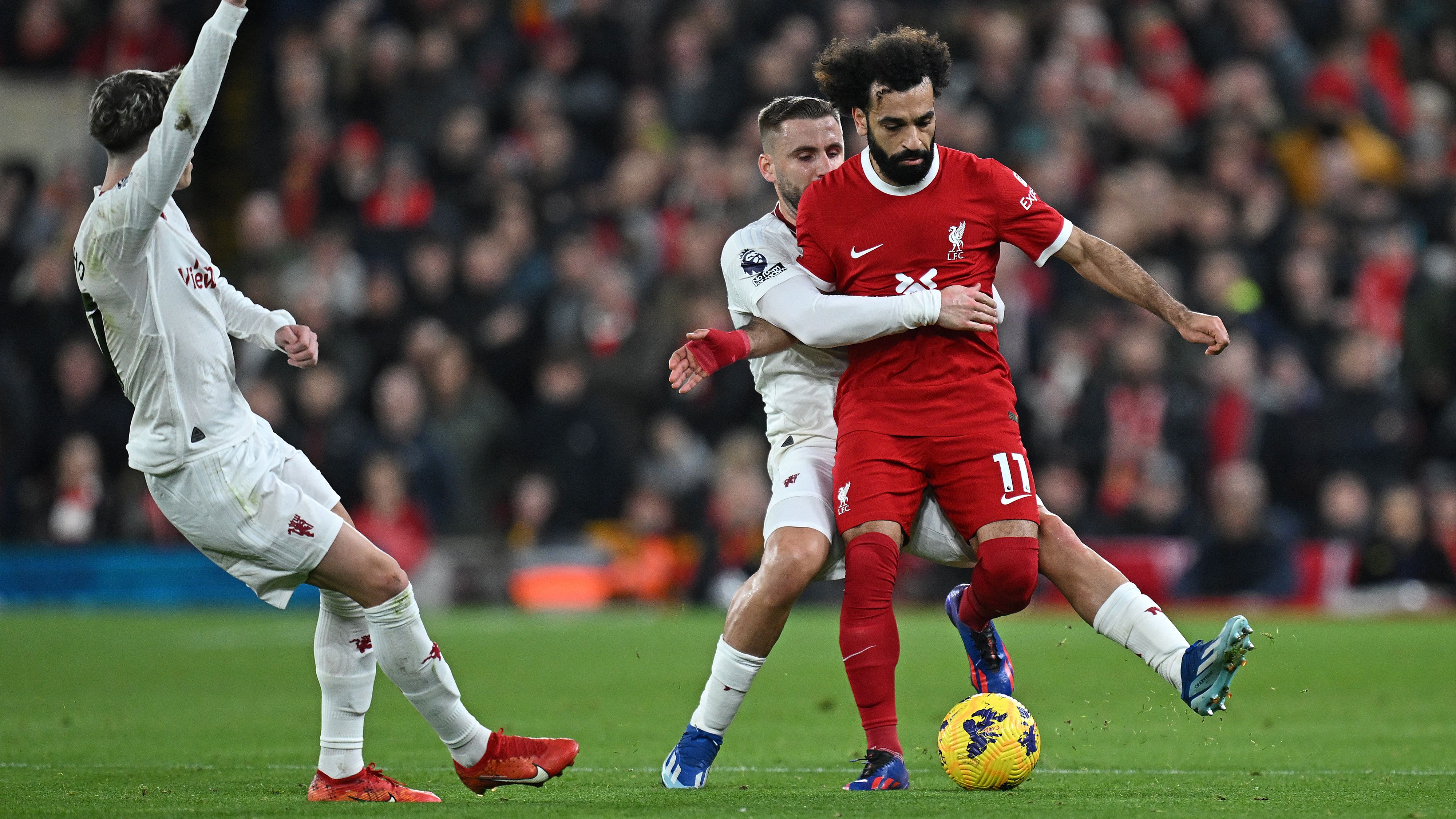 FBL-ENG-PR-LIVERPOOL-MAN UTD