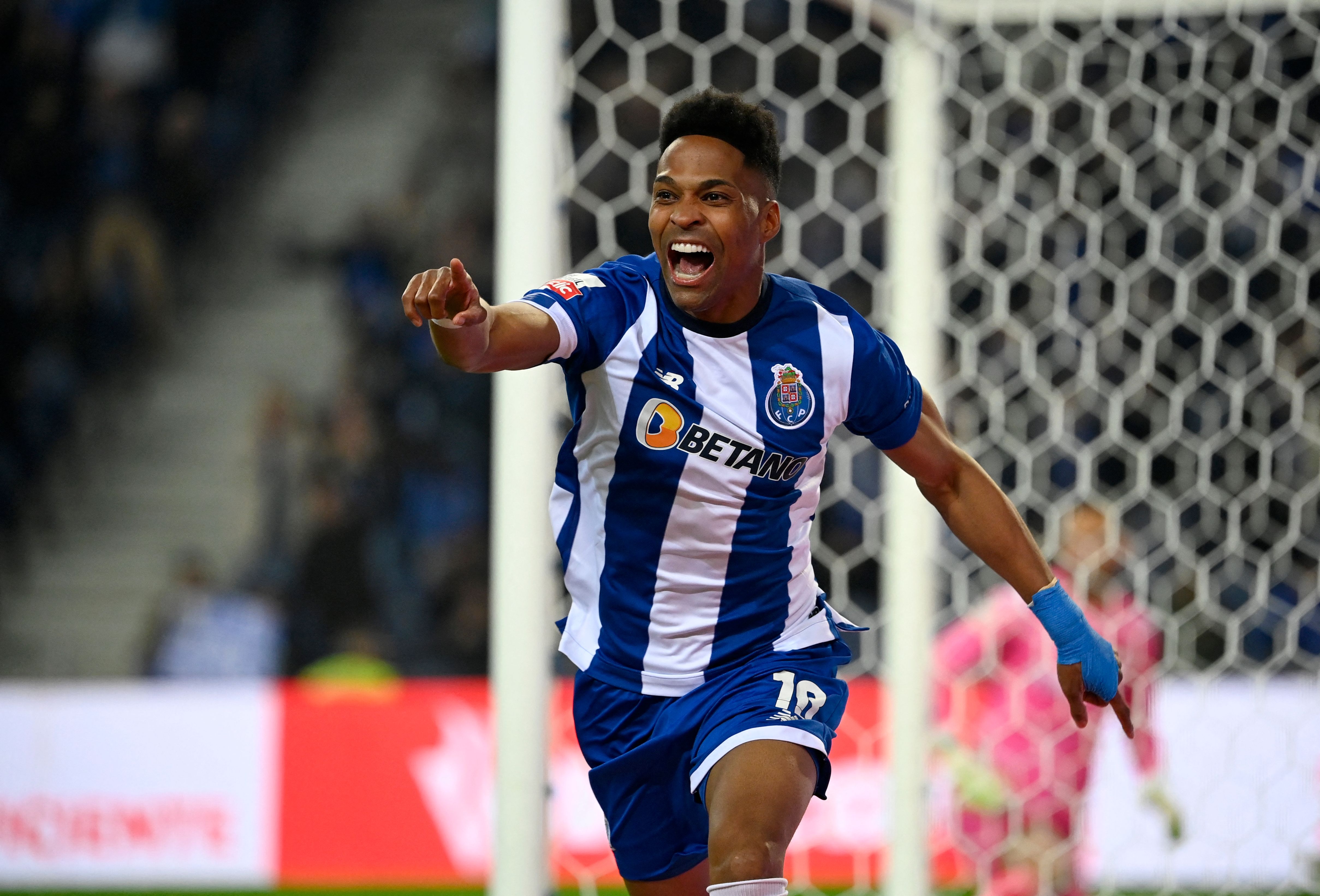 FBL-POR-LIGA-PORTO-MOREIRENSE