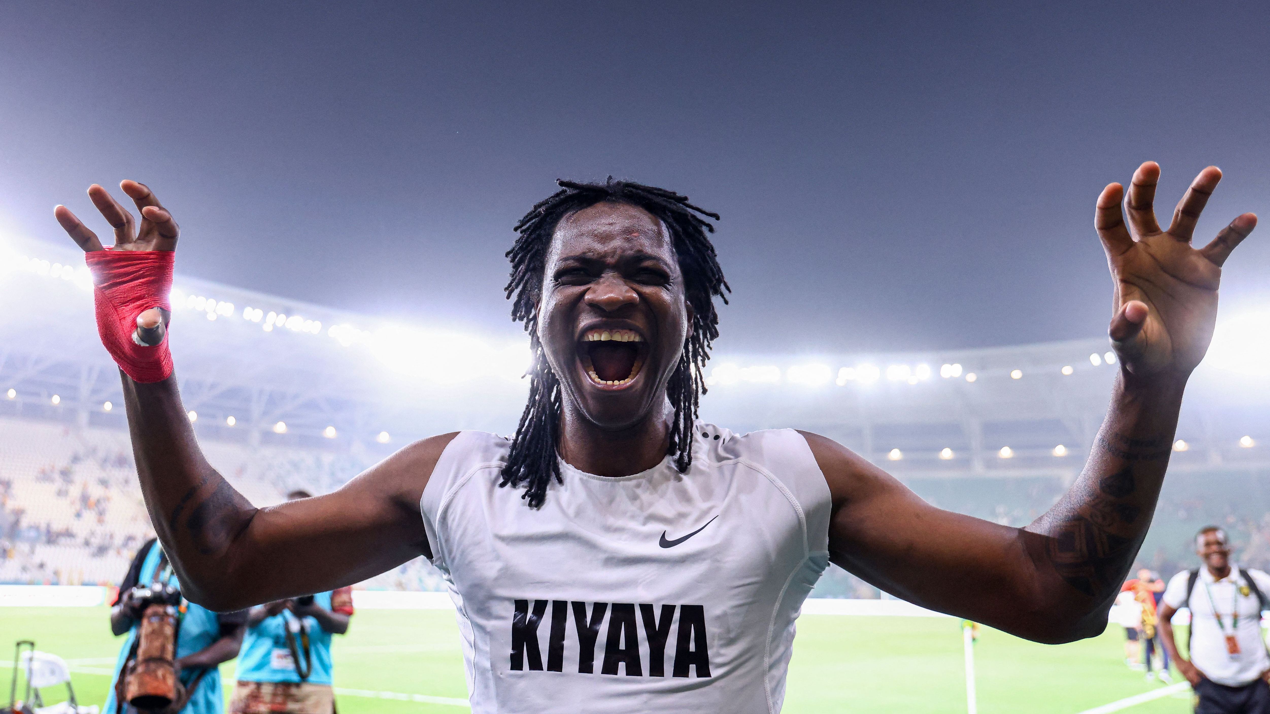 TOPSHOT-FBL-CAN-2024-ANG-NAM