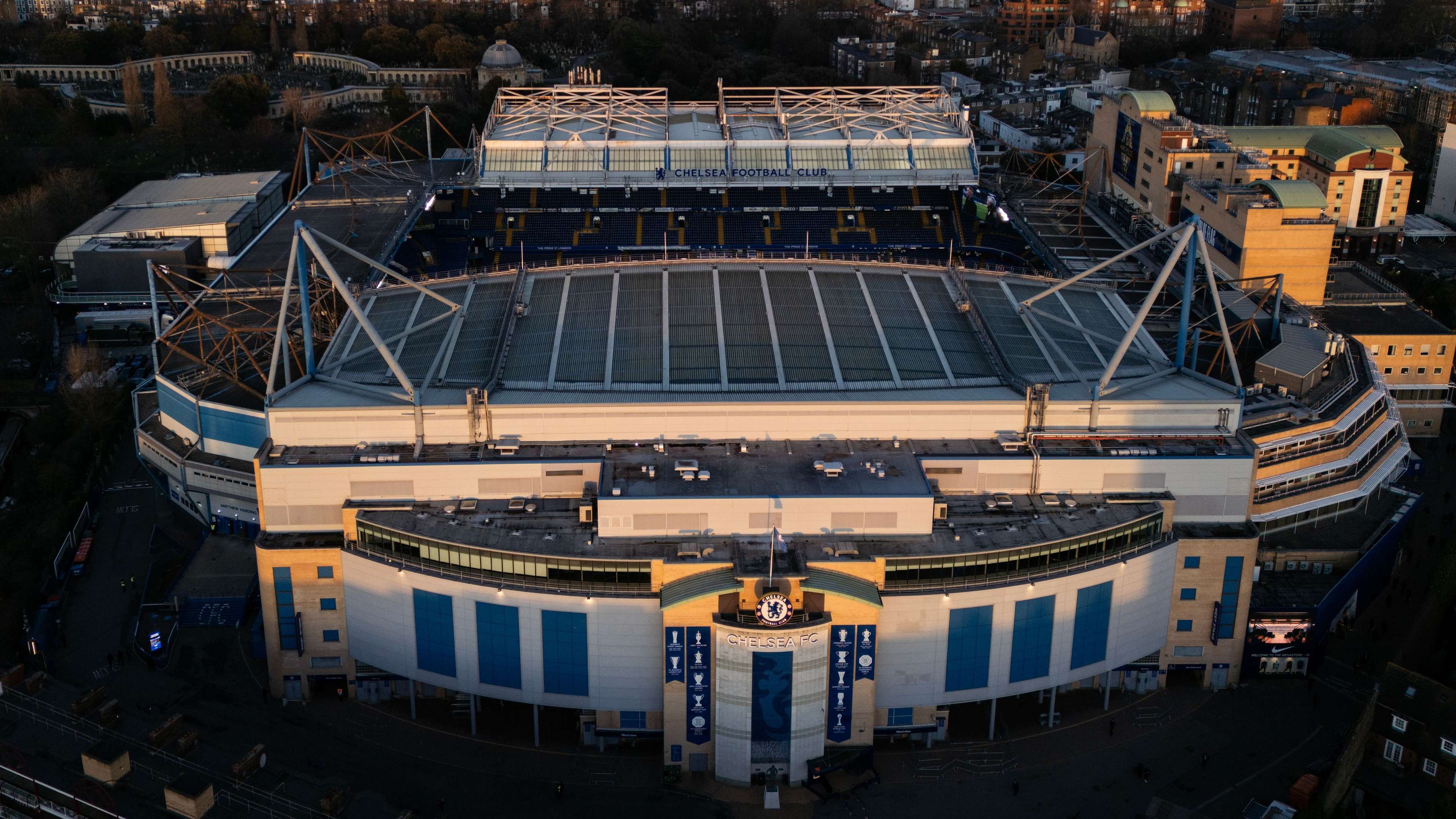 Chelsea v Aston Villa - Emirates FA Cup Fourth Round