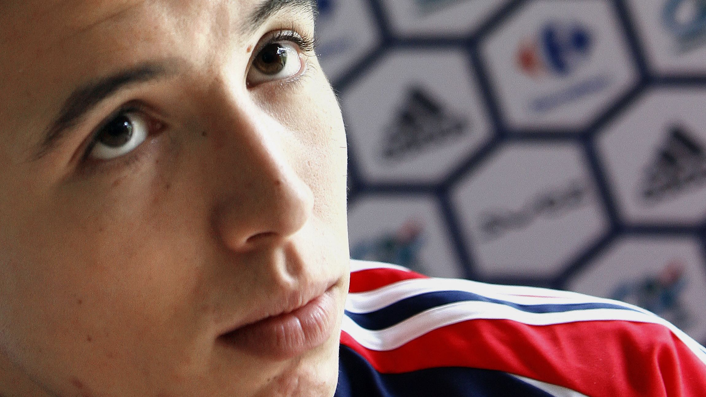 FBL-EURO2008-FRA-LIT-NASRI