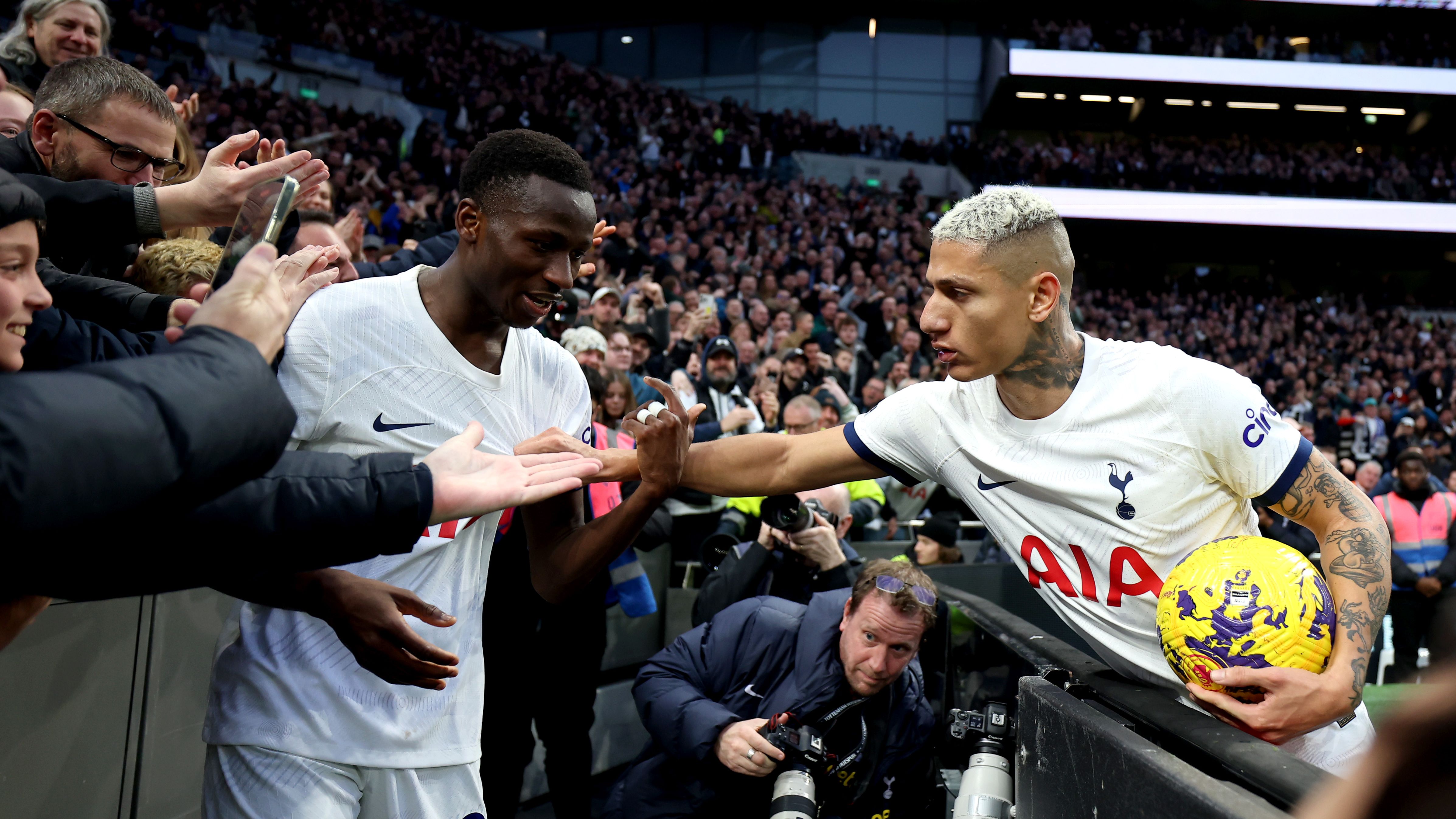 Tottenham Hotspur v Brighton & Hove Albion - Premier League