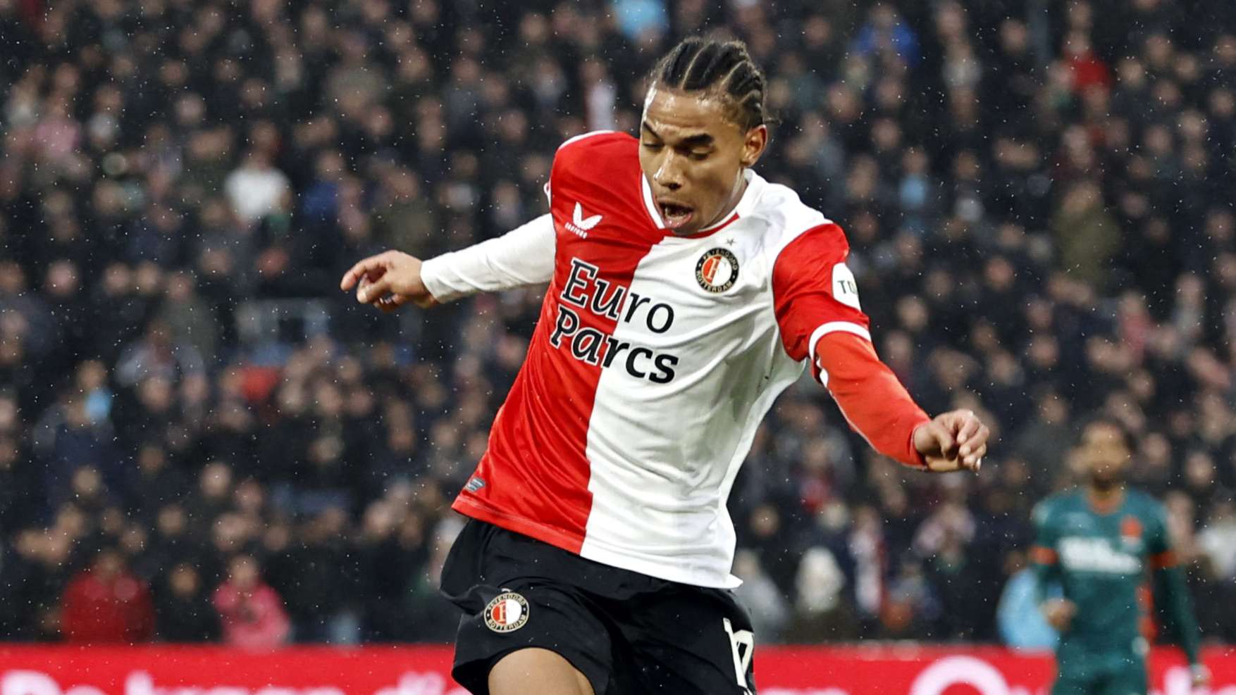 Celtic consider move to sign Feyenoord star Calvin Stengs as exploratory  talks take place over summer move | Goal.com Nigeria