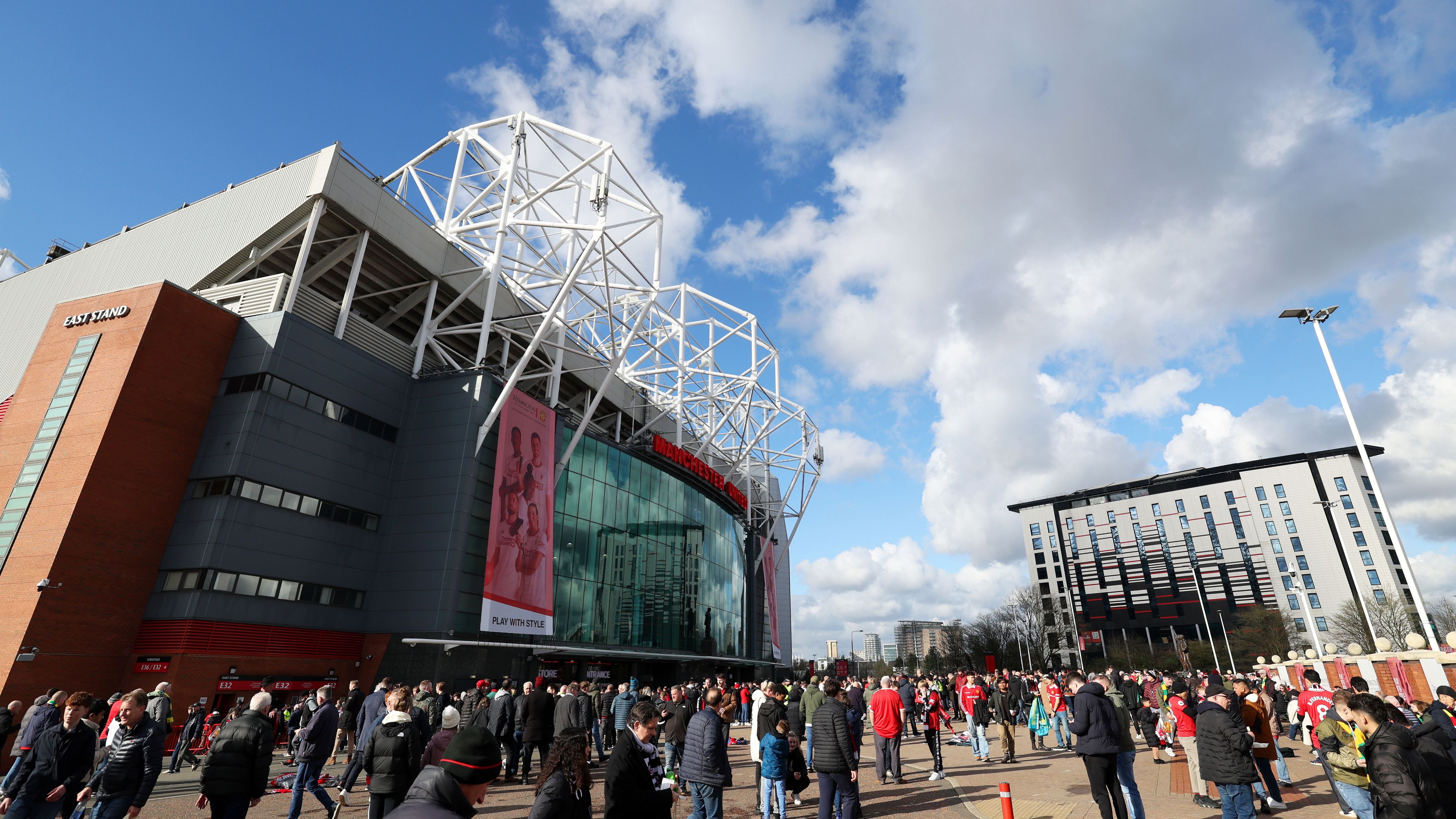 Manchester United v Fulham FC - Premier League