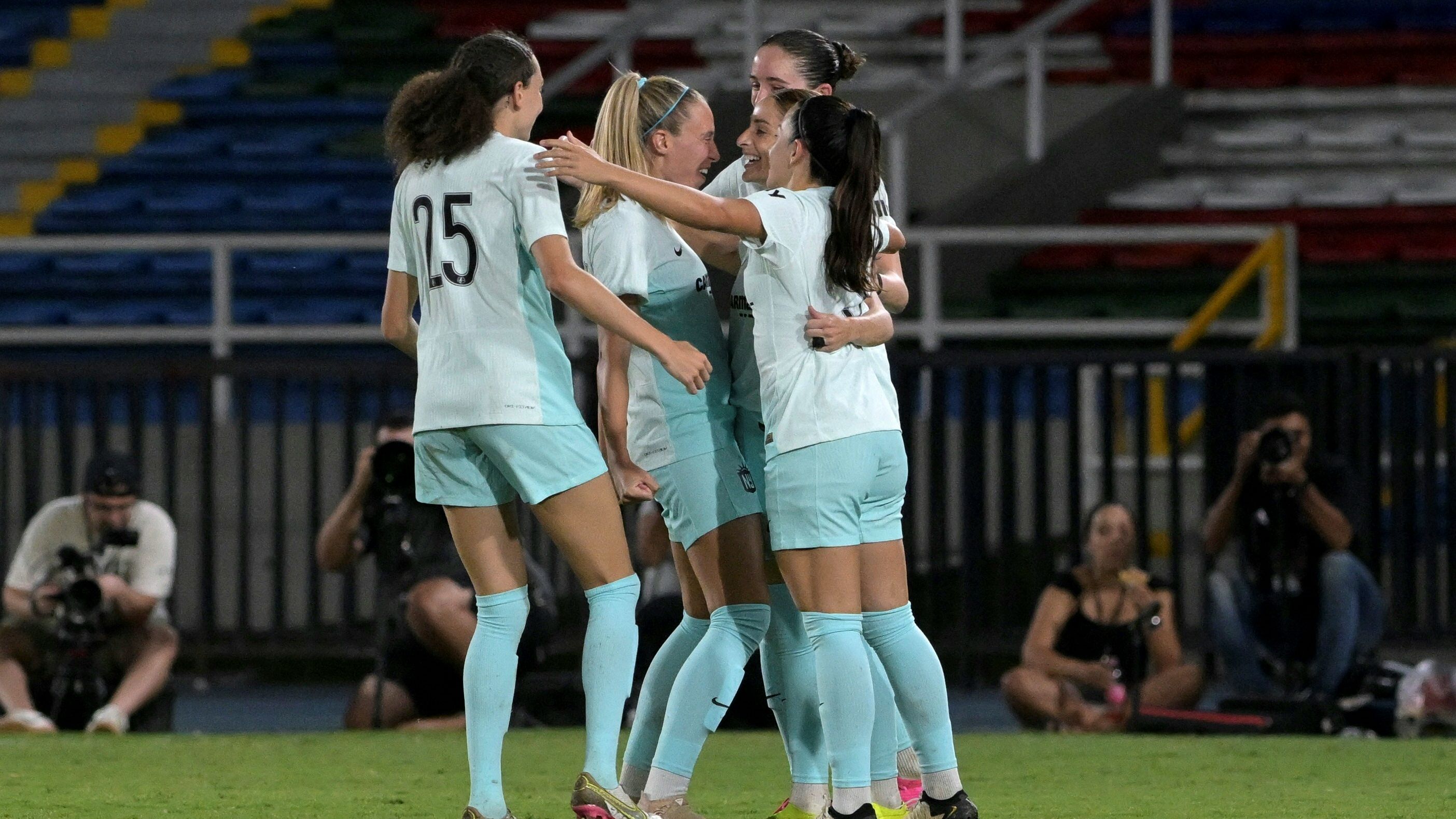 DEPORTIVO CALI-FBL-WOMEN'S CUP-GOTHAM-RACING LOUISVILLE