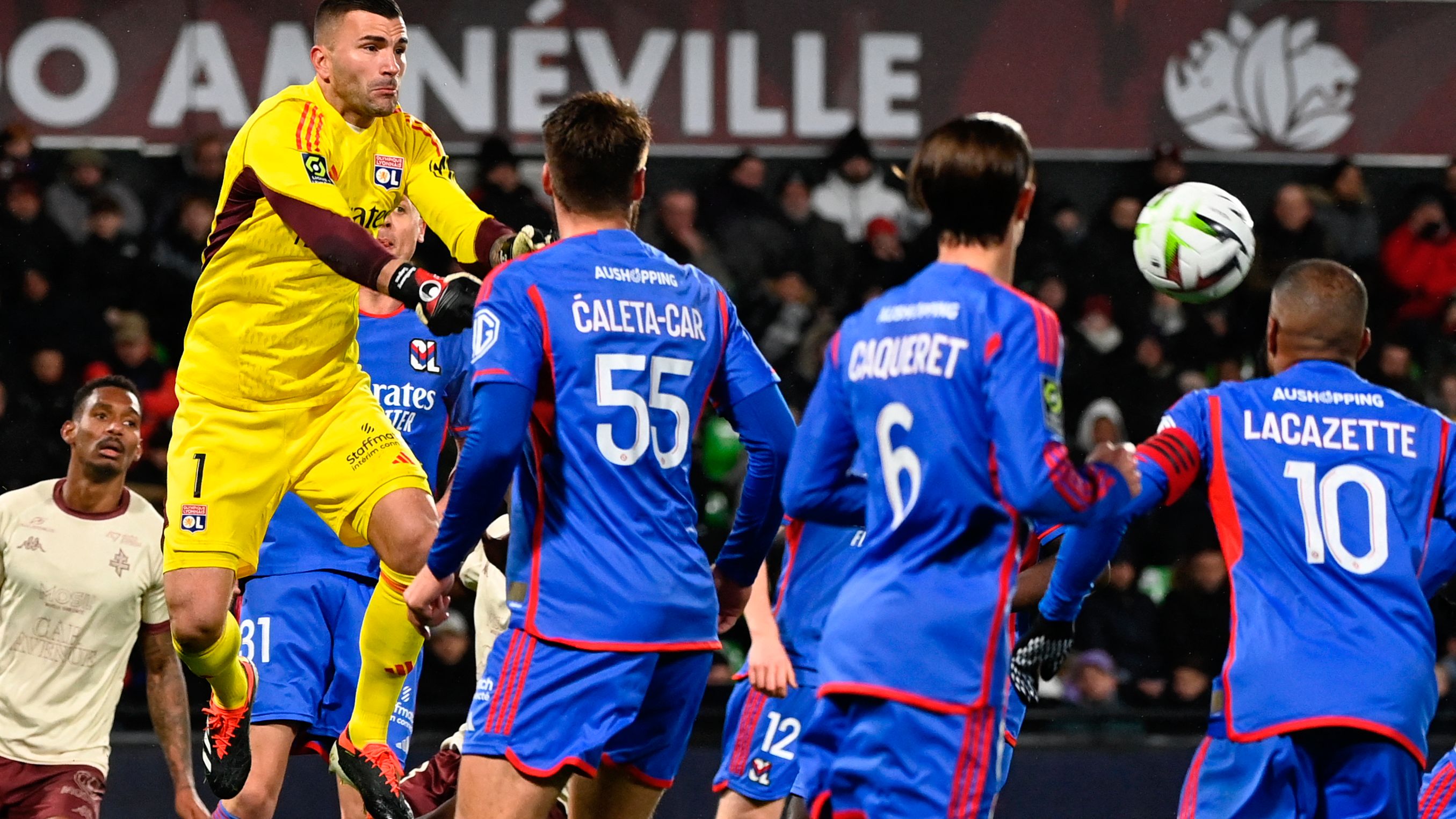 FBL-FRA-LIGUE1-METZ-LYON