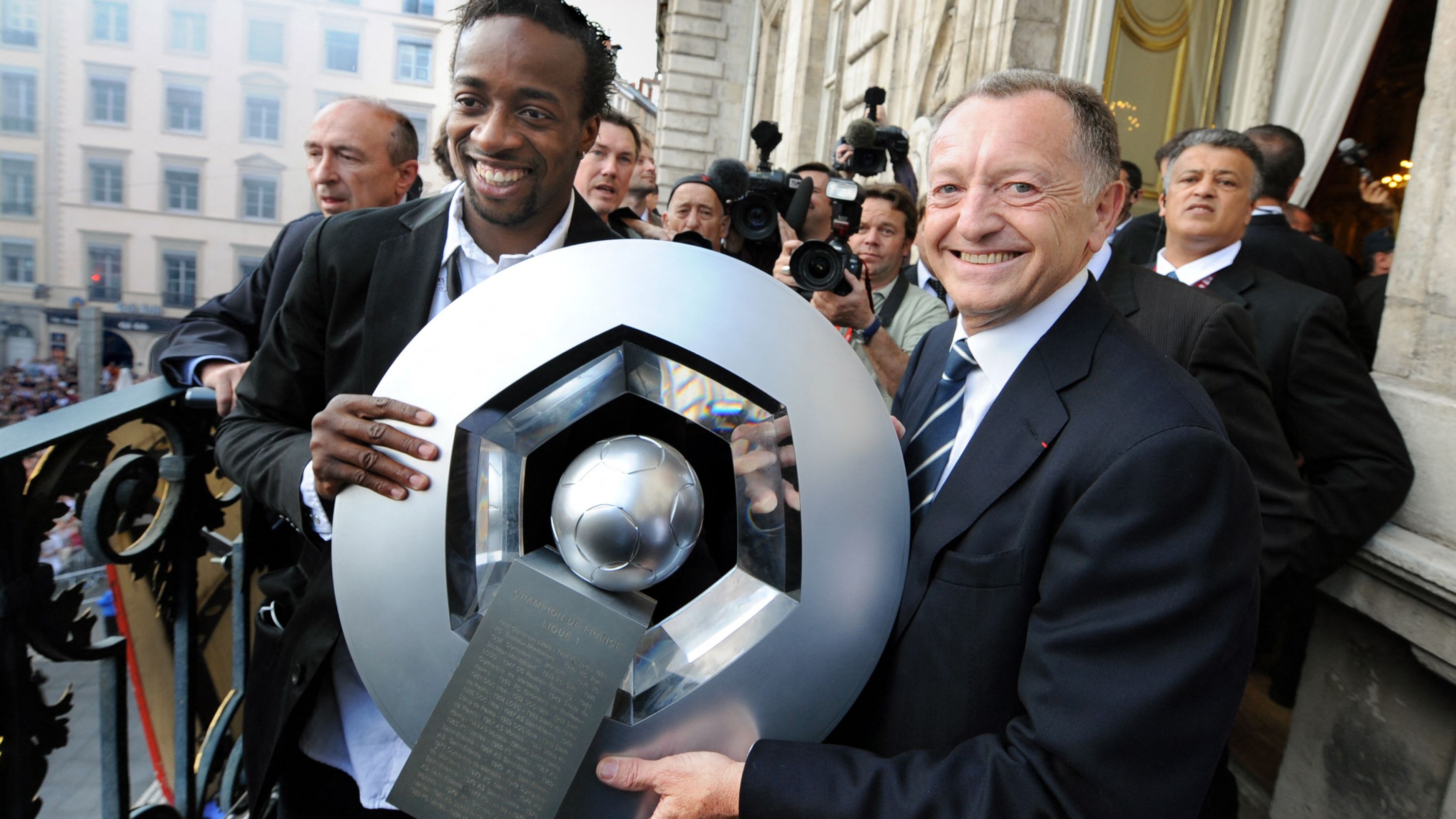 FBL-FRA-L1-LYON-SUPPORTERS