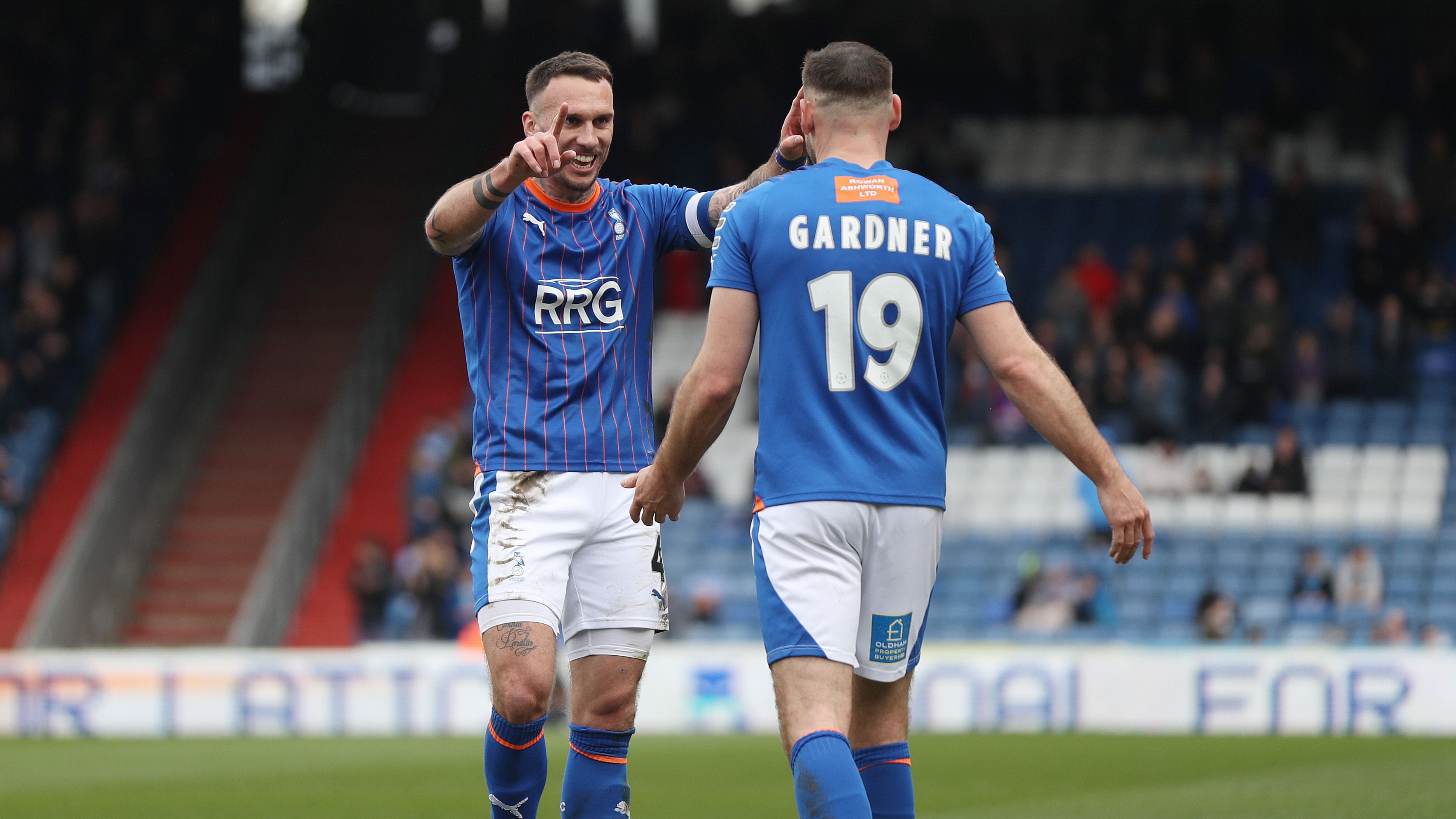 Oldham Athletic v Chesterfield - Vanarama National League